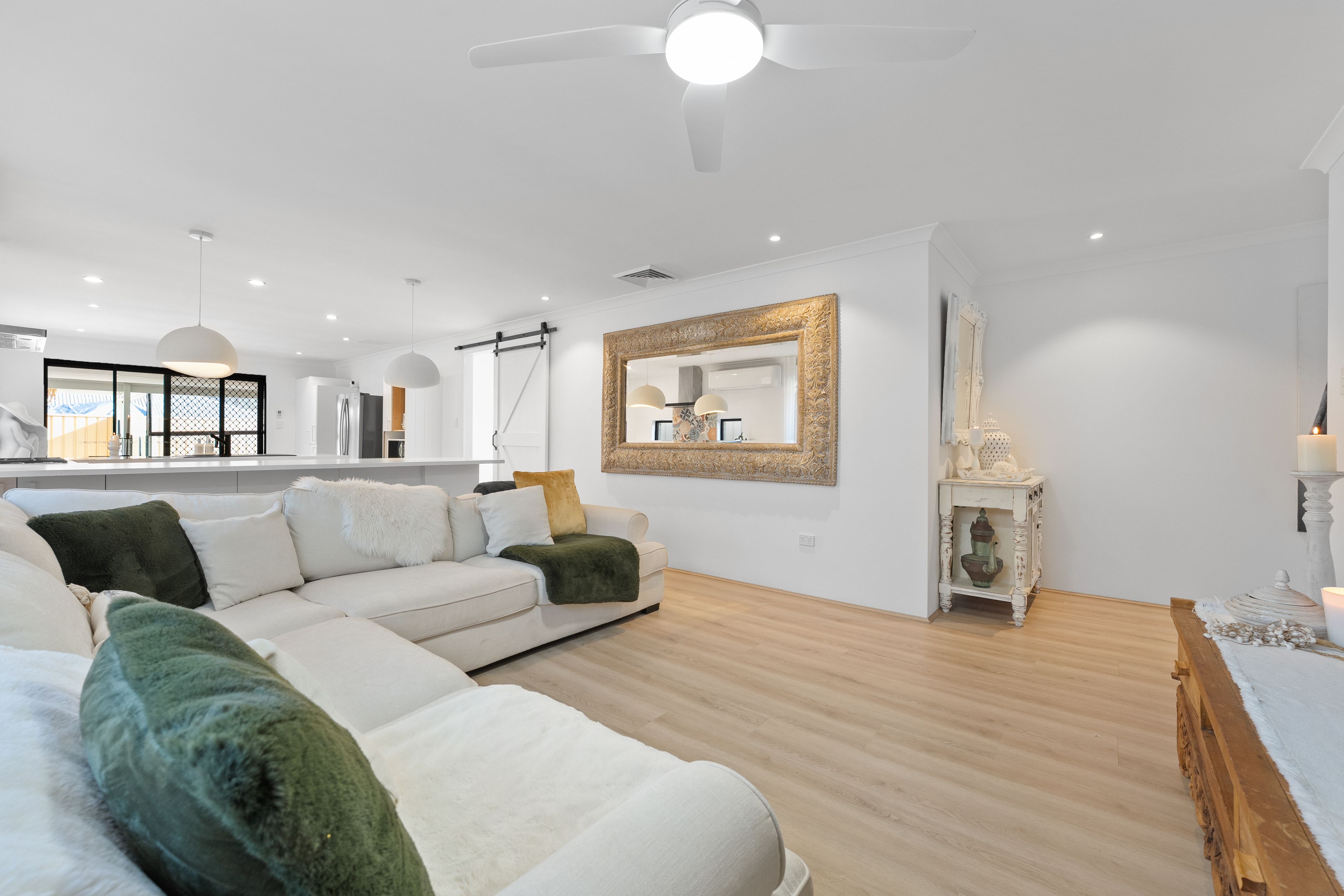 48 Baroness Road — photo 10 of 30
