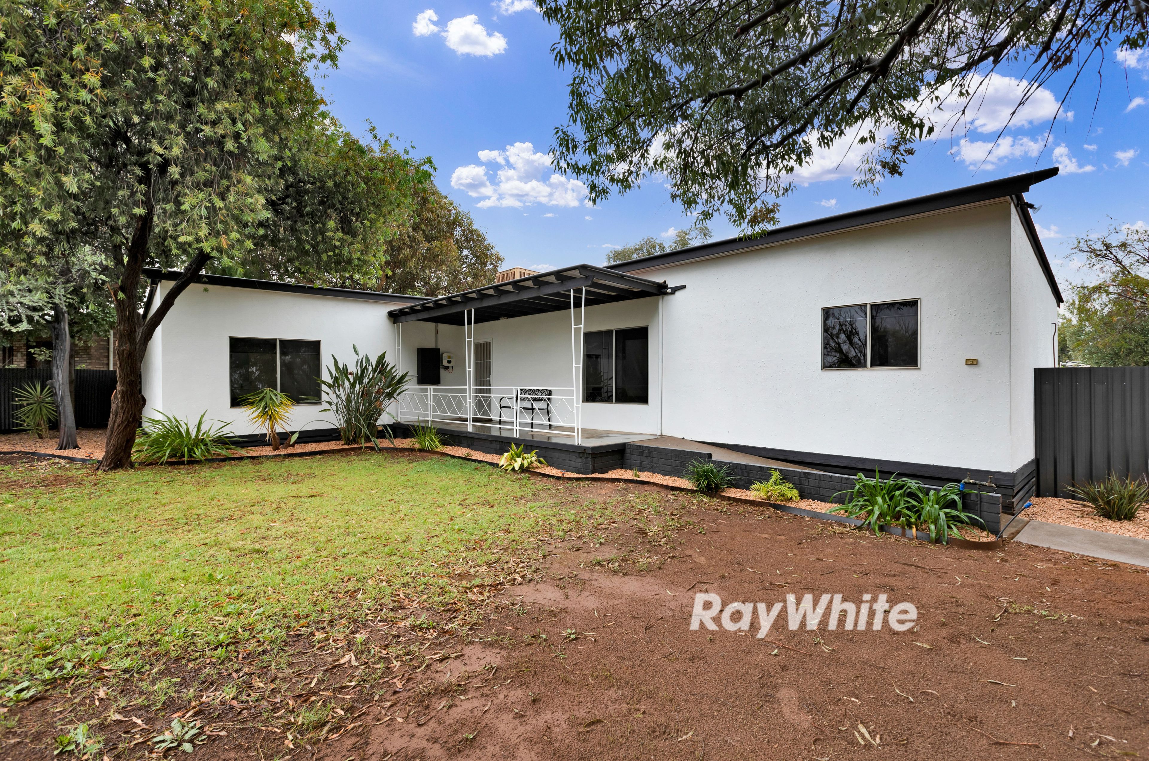 11 Avocat Avenue, Red Cliffs VIC 3496