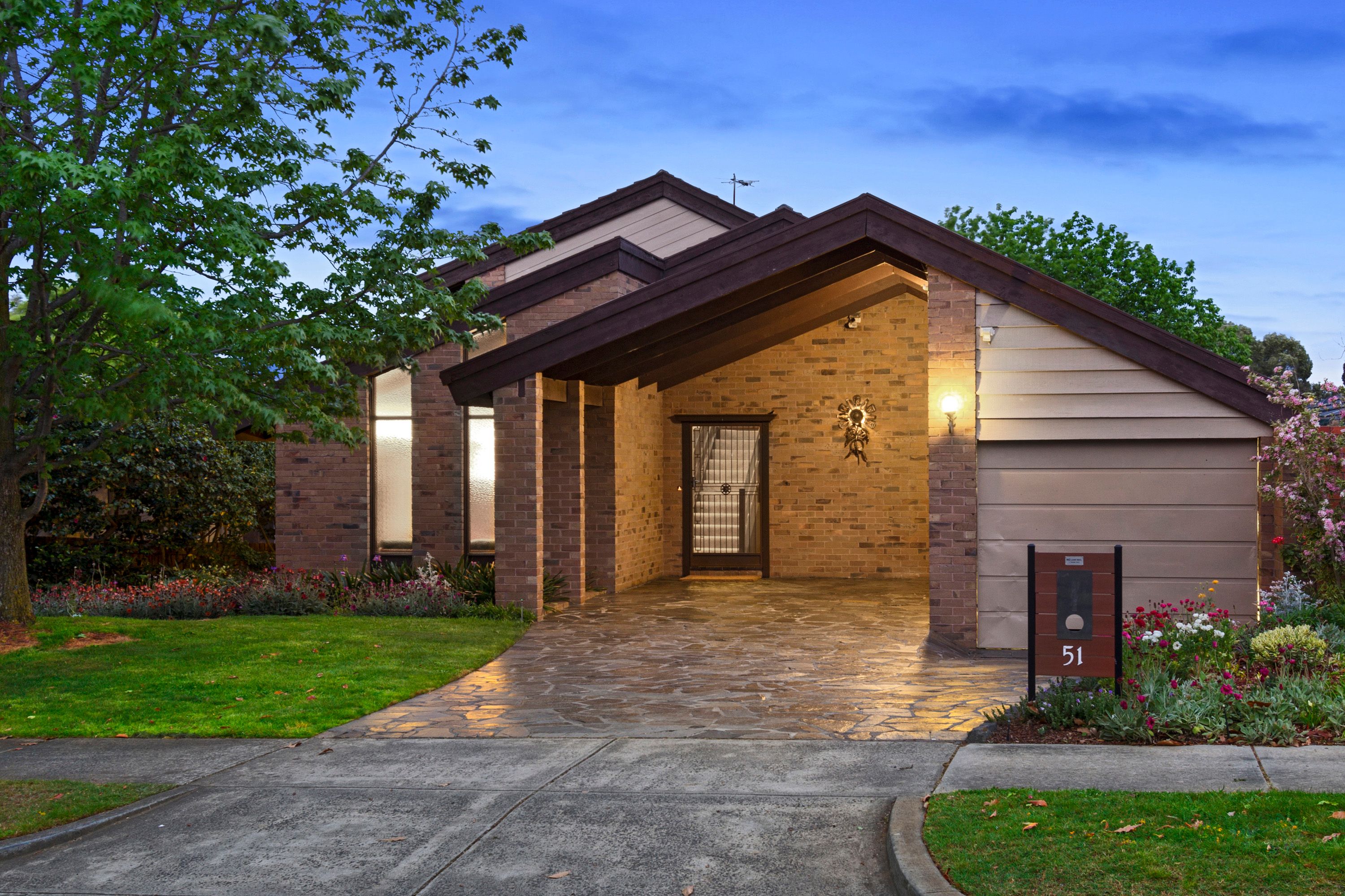 51 Olympus Drive, Templestowe Lower VIC 3107