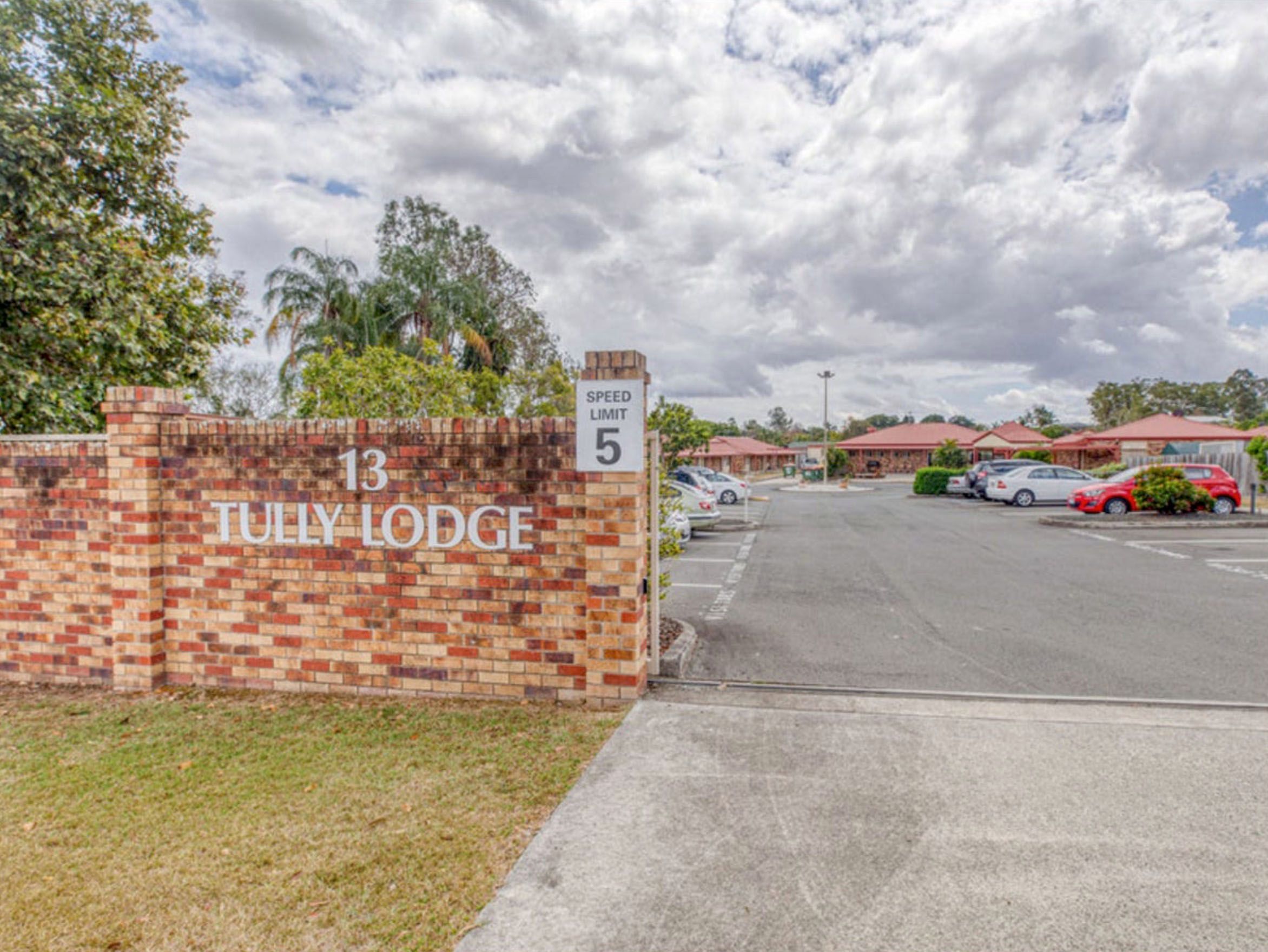 13 Thomas Street, Goodna QLD 4300