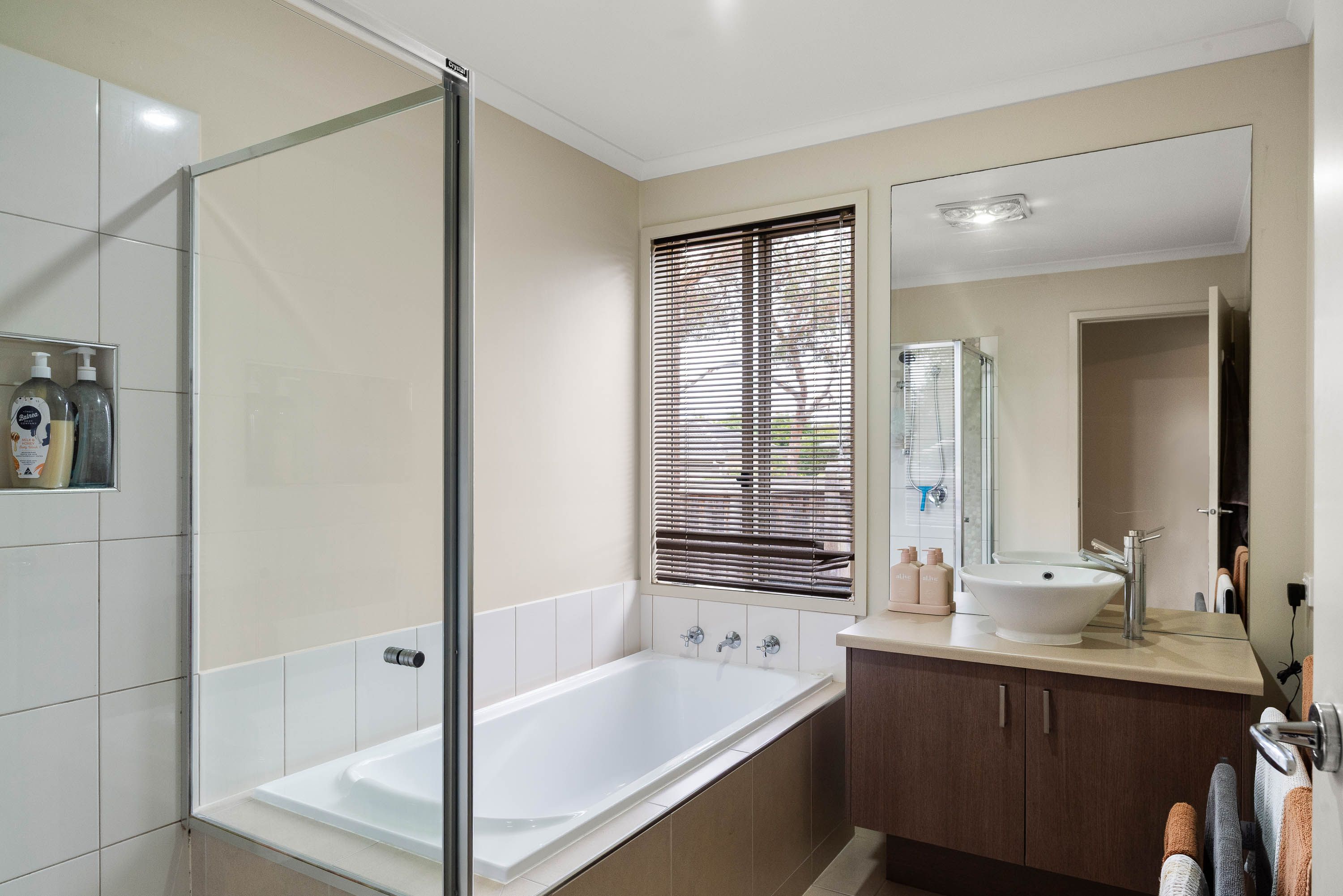 17 Lomandra Drive — photo 13 of 16