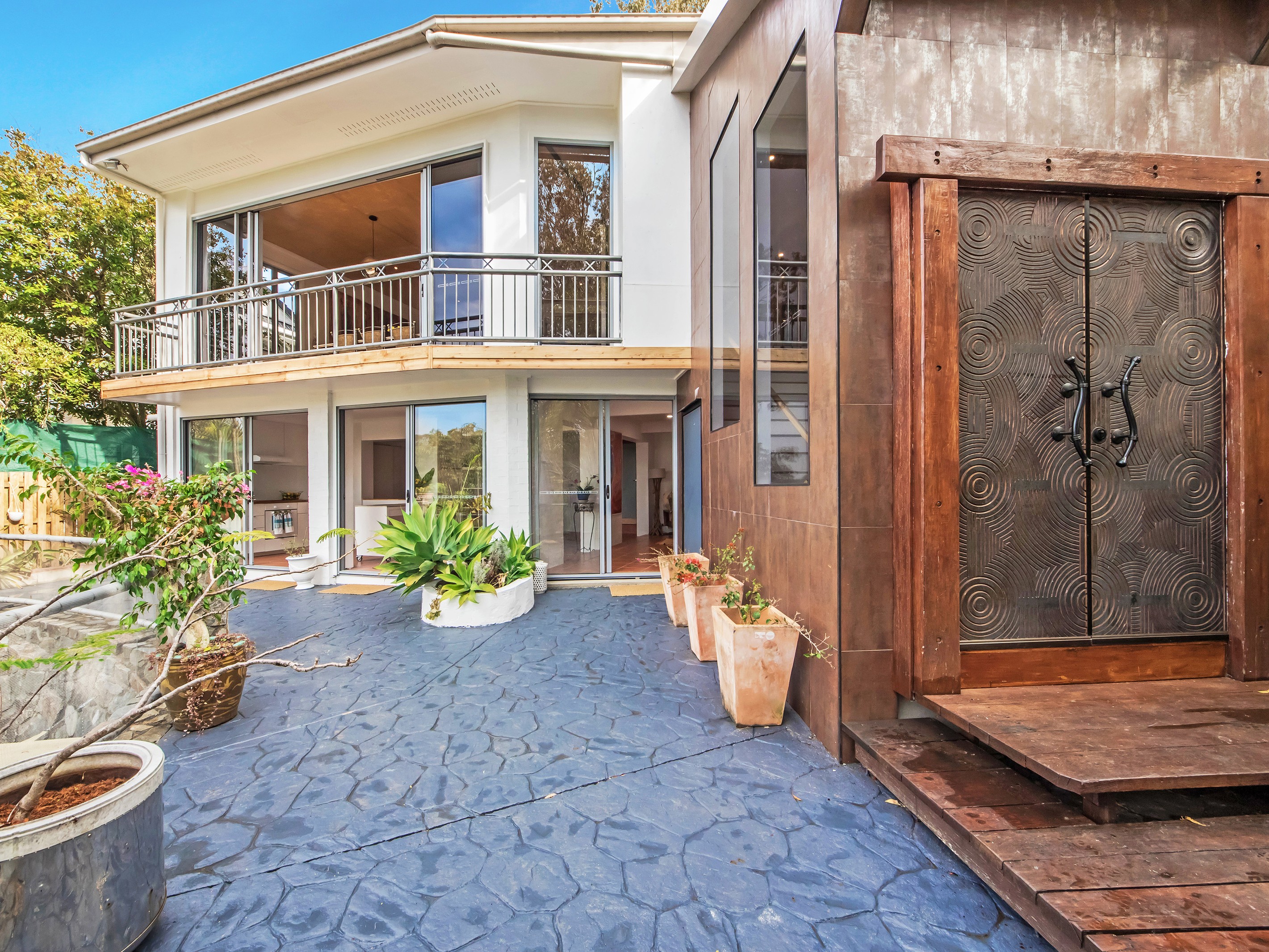 150 Ocean Parade, Burleigh Heads, QLD 4220