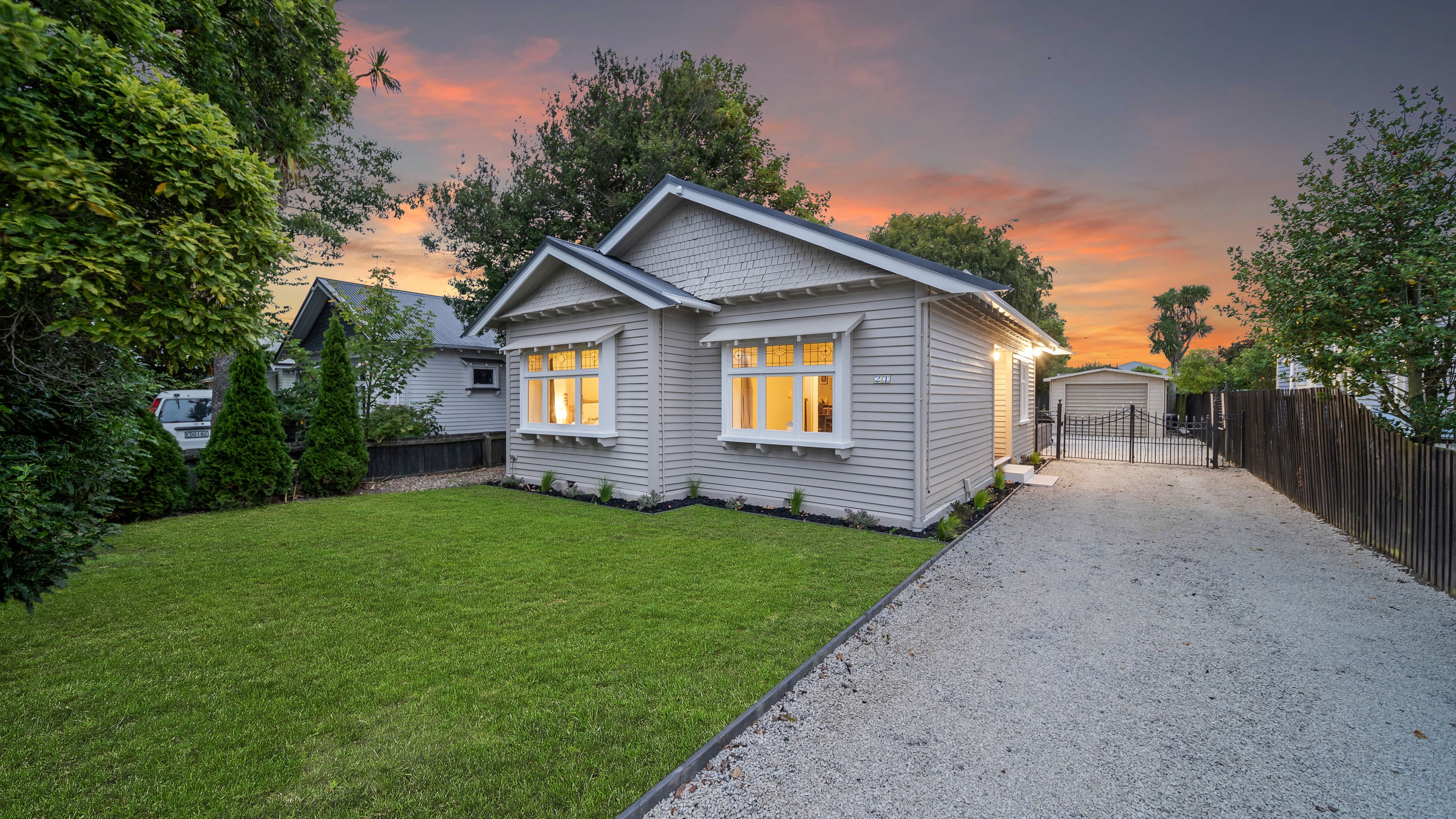 21 North Parade, Richmond, Christchurch City