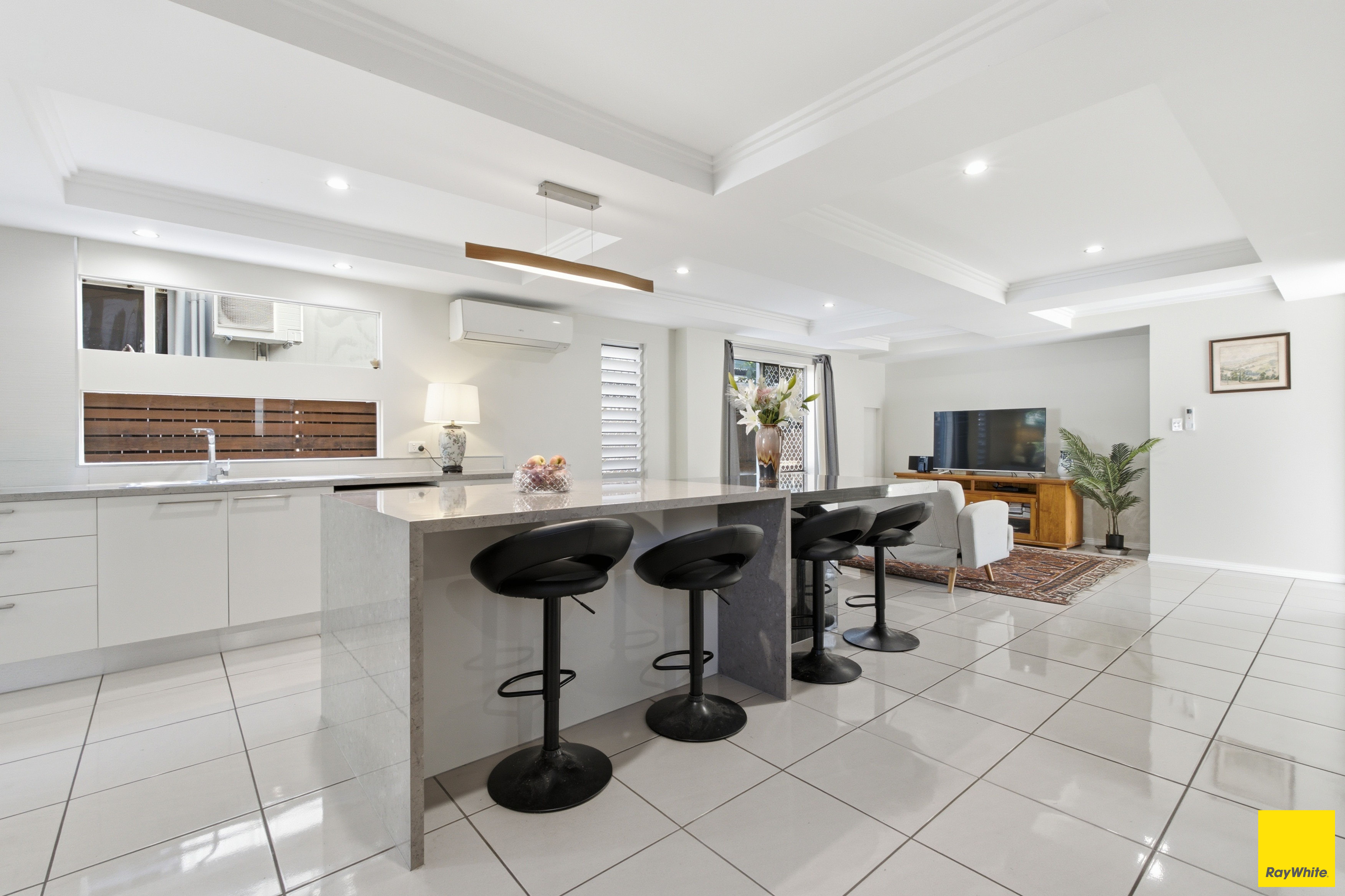 13 Allan Street — photo 7 of 26