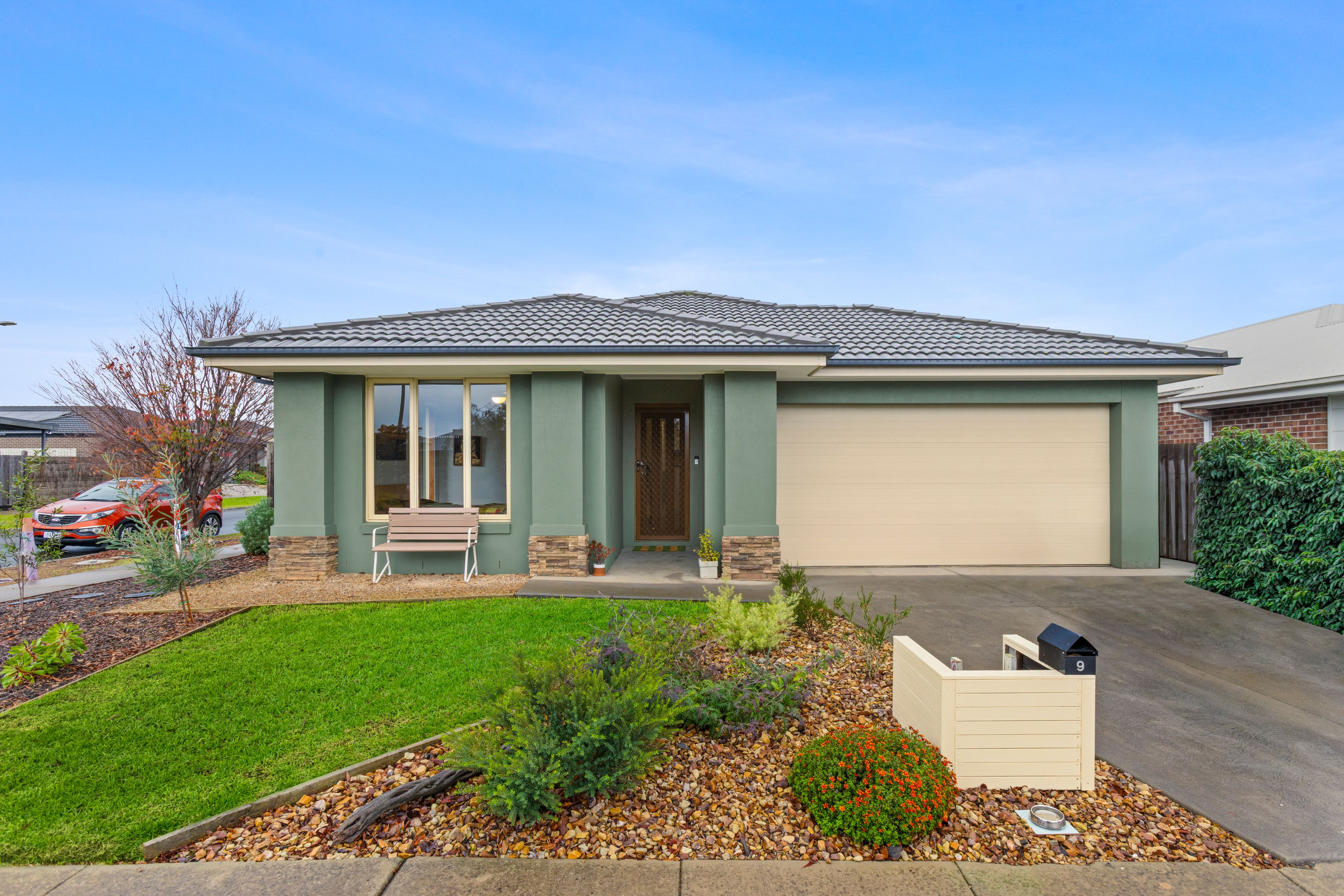 9 Koslow Street, Armstrong Creek, VIC 3217