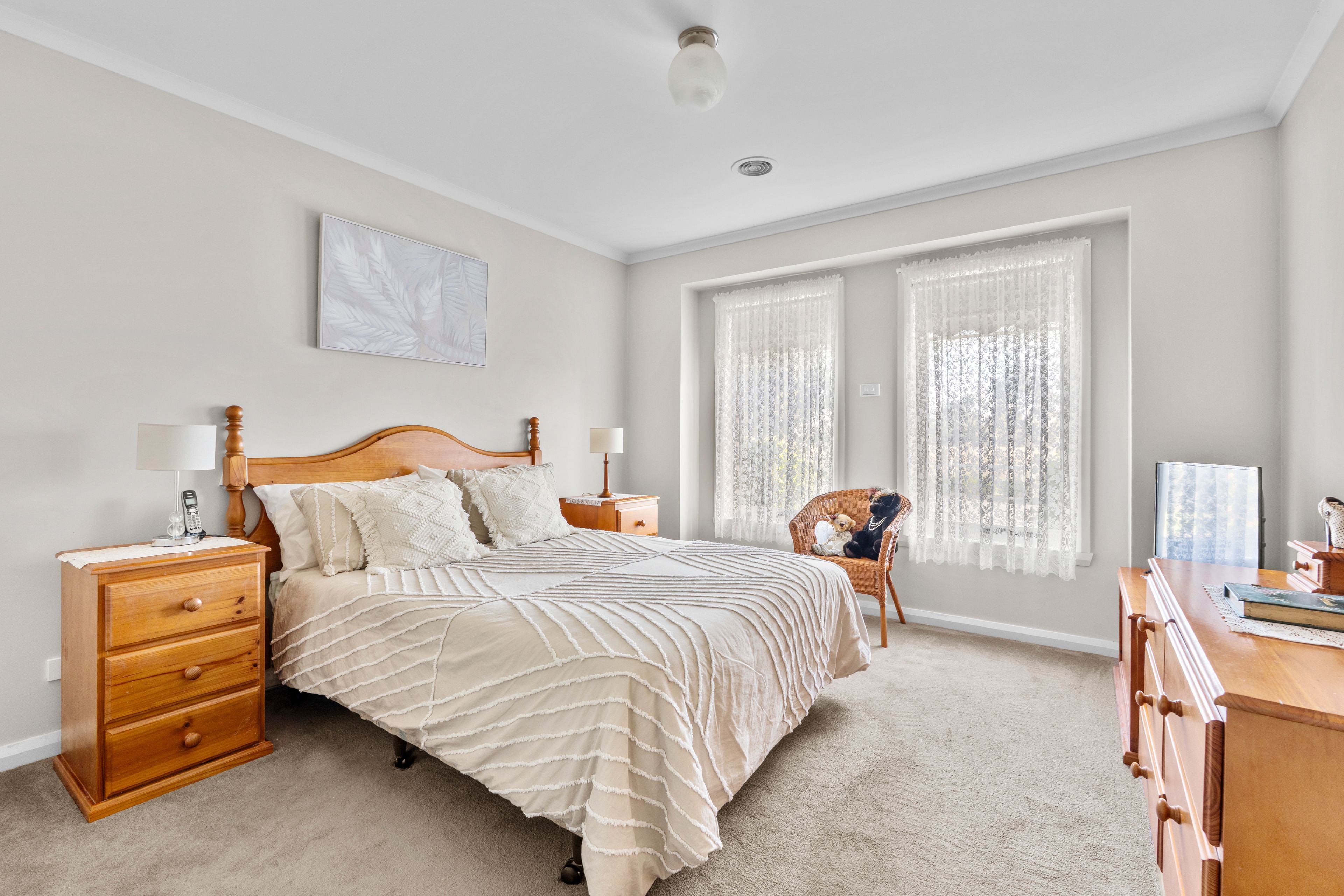 20 Mirrabucca Promenade, South Morang, VIC 3752
