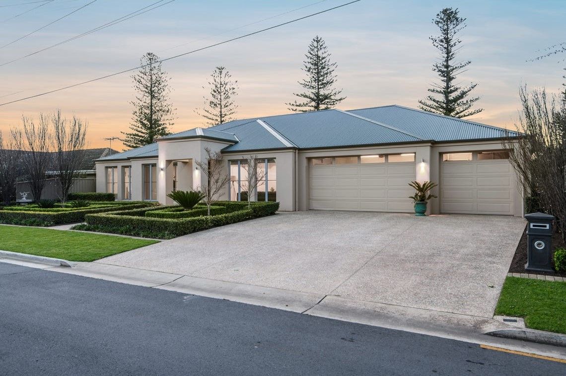 5 Mcglasson Avenue, Glenelg North, SA 5045