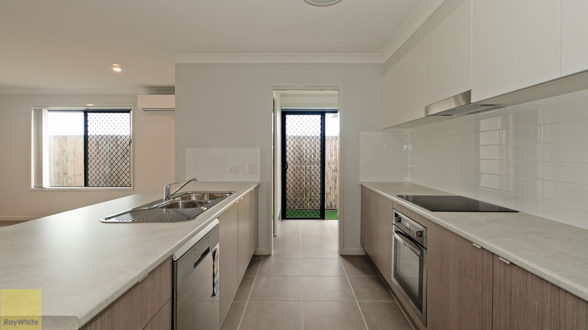 41 Wilson Circuit Lot 246, FLAGSTONE, QLD 4280