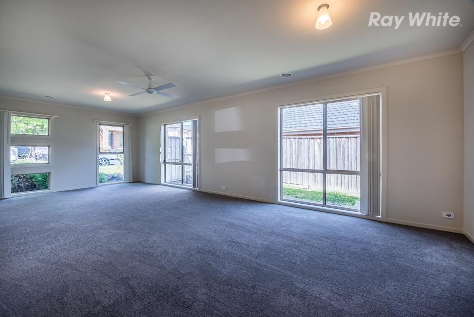 6 Princetown Drive, South Morang, VIC 3752