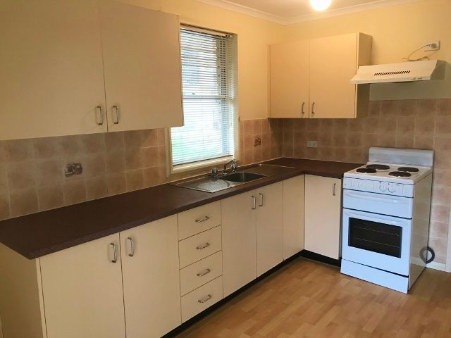 8 Somers Drive, Watanobbi, NSW 2259