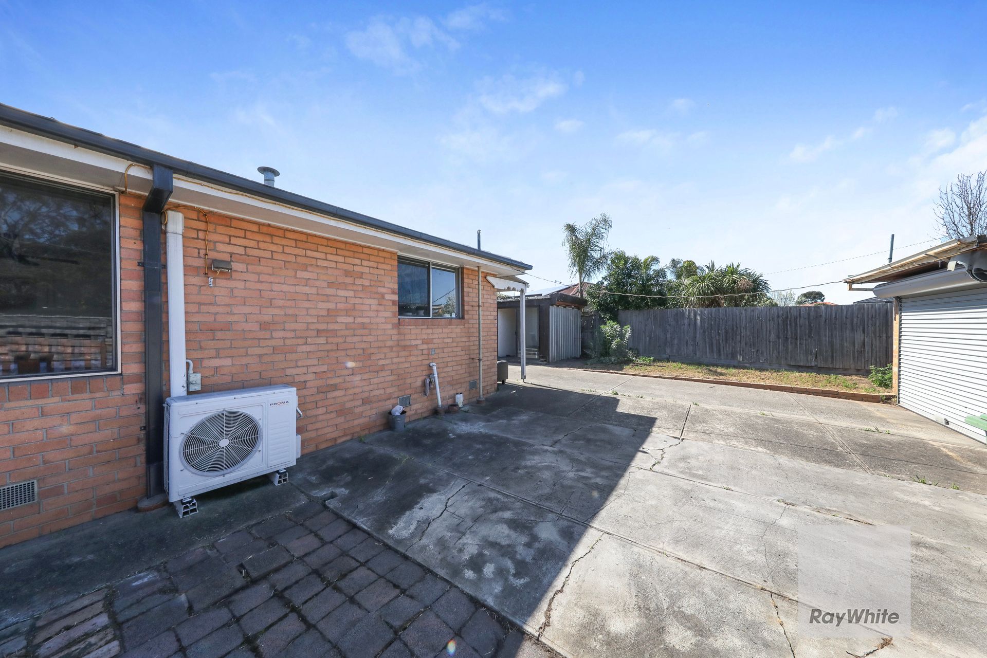 9 Dudley Court — photo 12 of 14