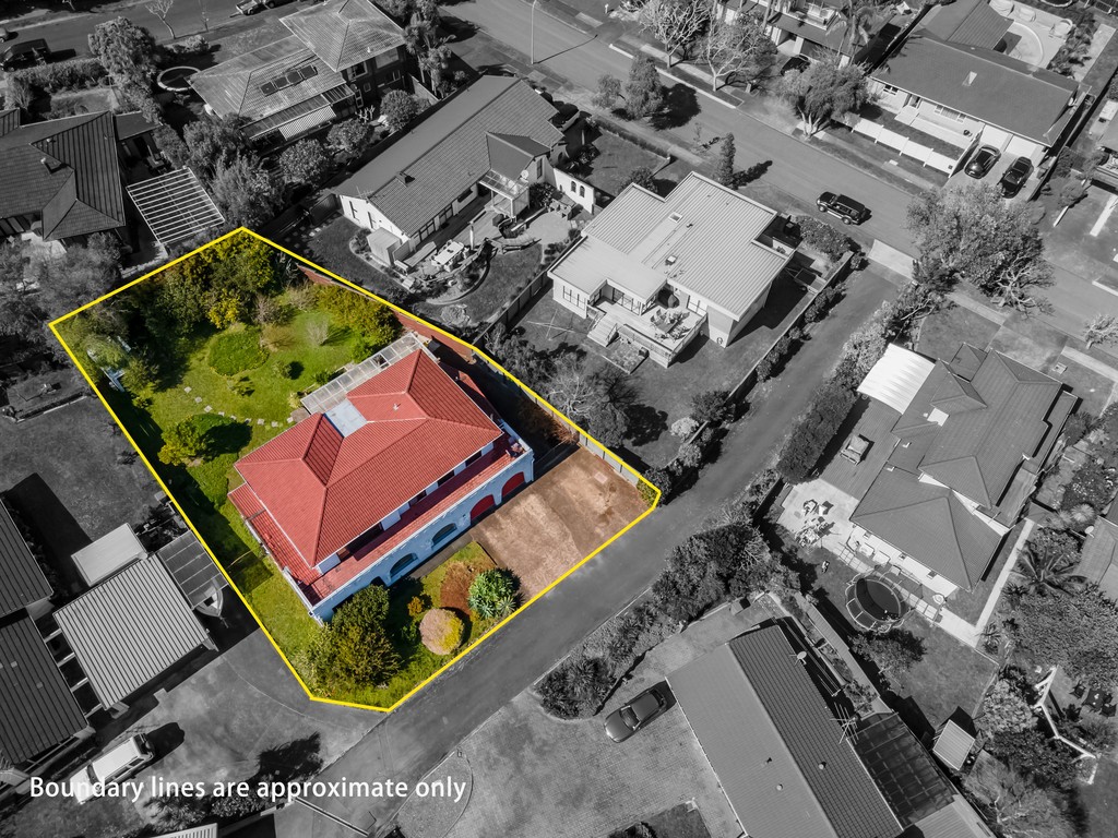 14 Caithness Place, Farm Cove, Manukau City