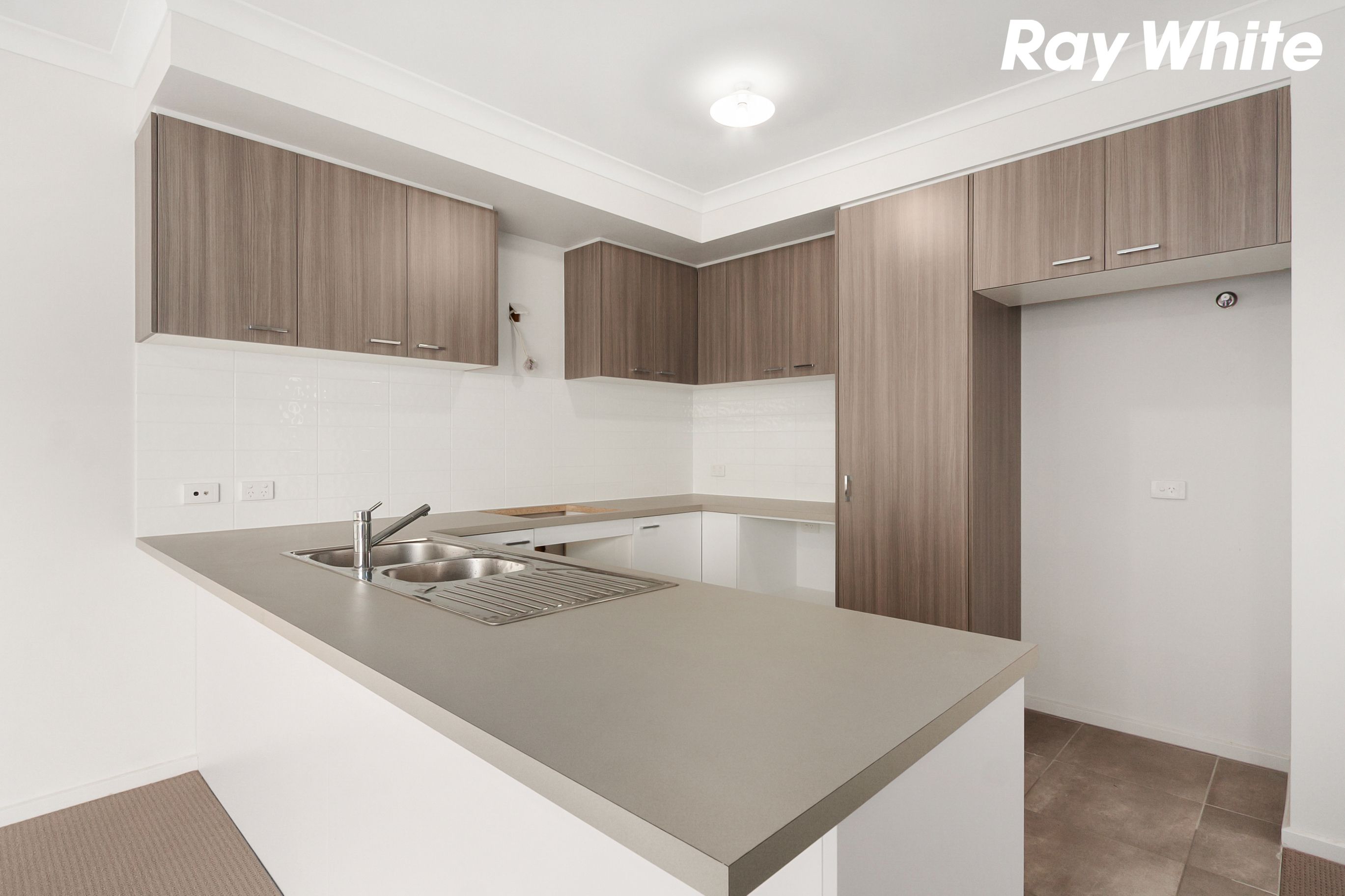 133A Wheelers Park Drive, Cranbourne North, VIC 3977