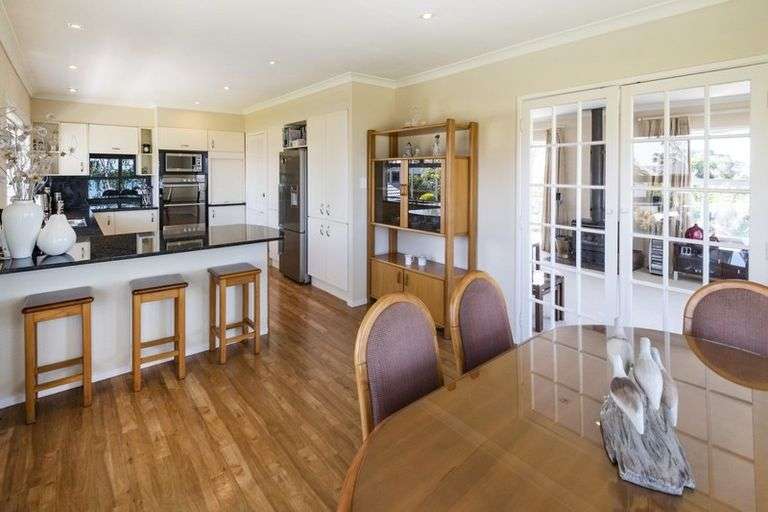 40 Clovelly Road photo 7