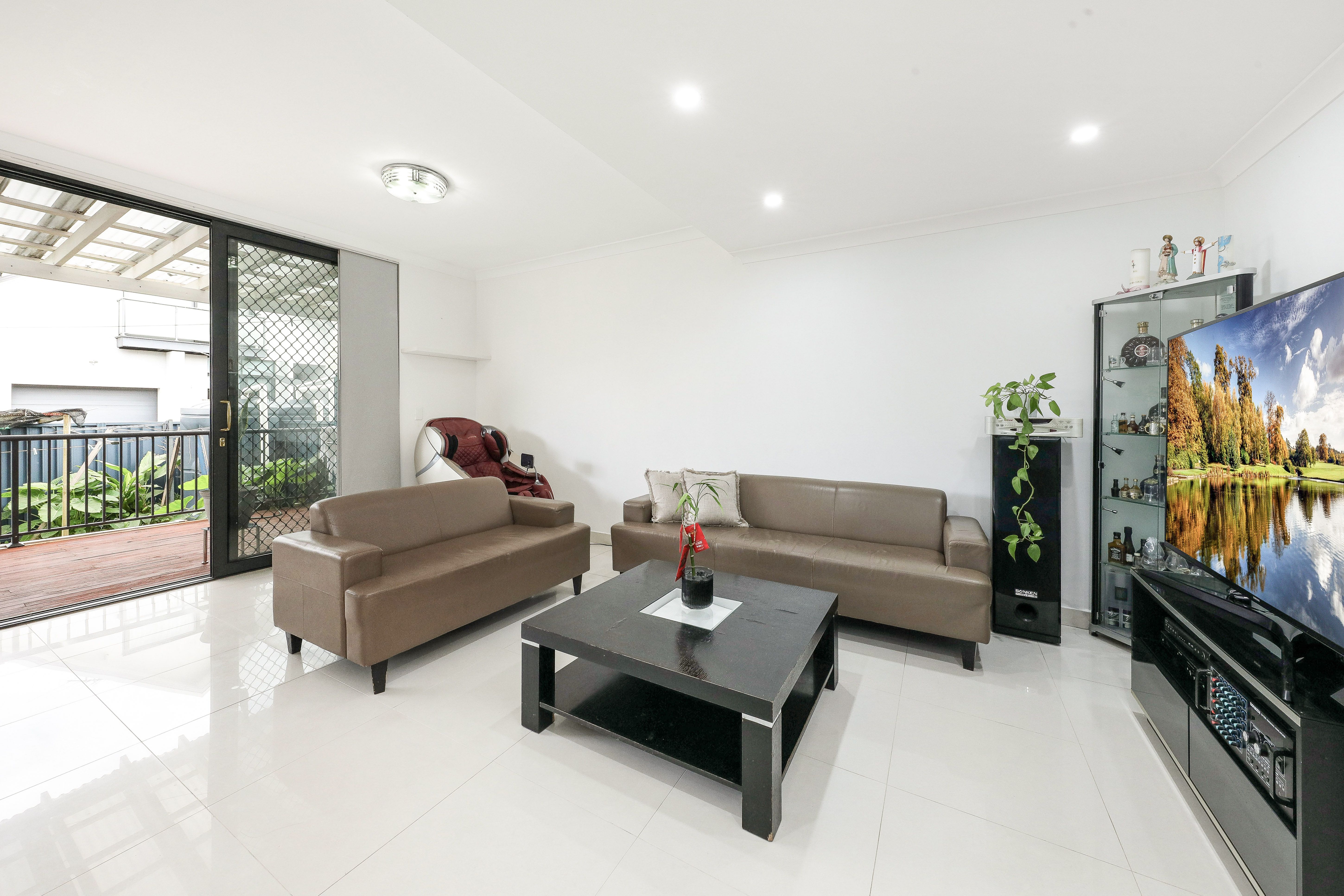 2/63 Market Street, Condell Park, NSW 2200