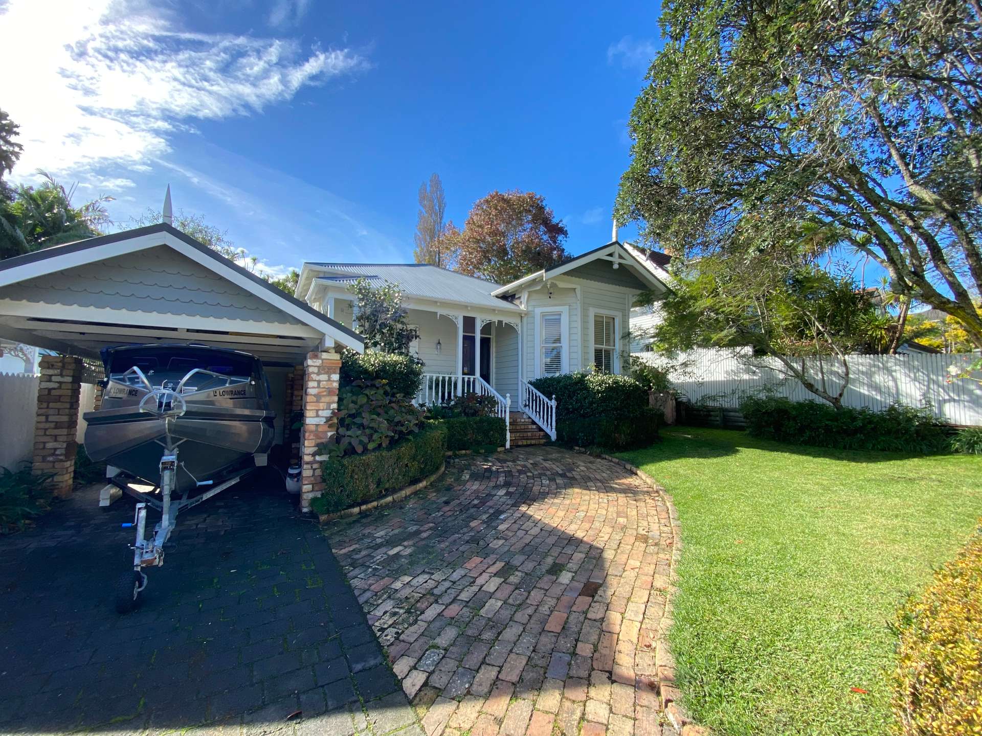 76 Melanesia Road photo 0