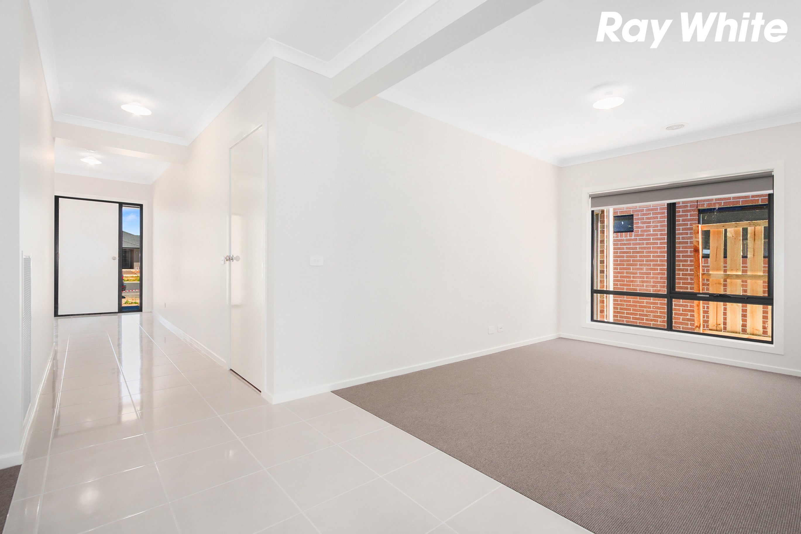 35 Skylark Boulevard, CLYDE NORTH, VIC 3978