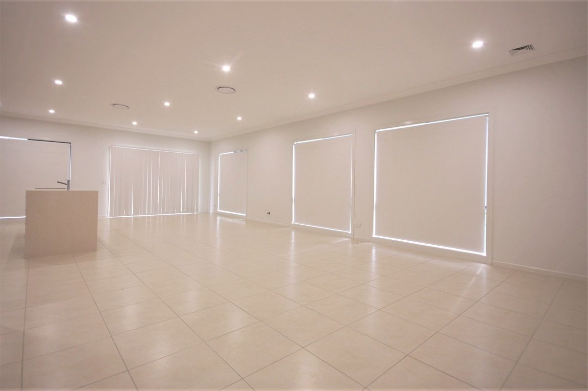 52 Holden Drive, Oran Park, NSW 2570