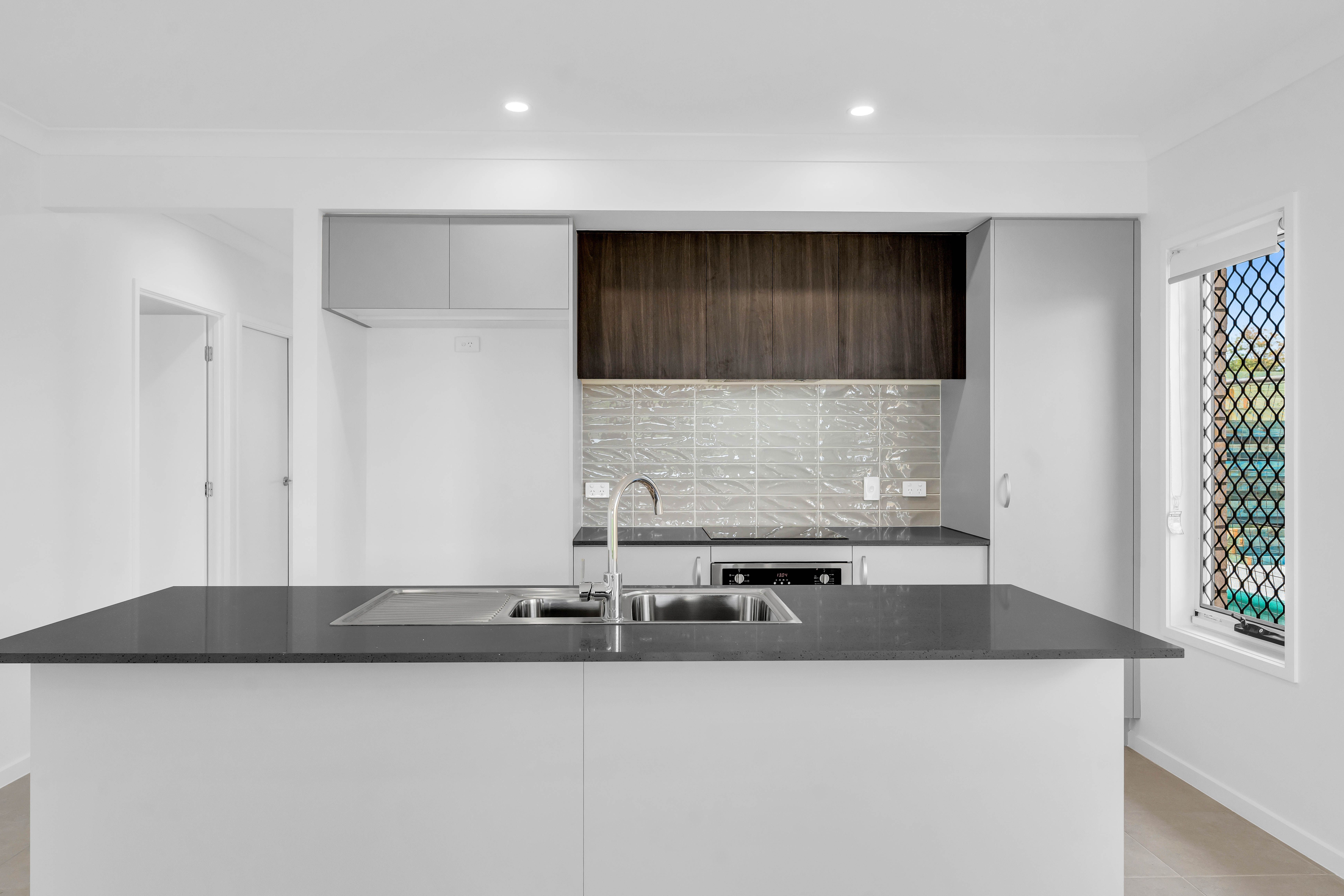 42 Tauton Way, Redland Bay, QLD 4165