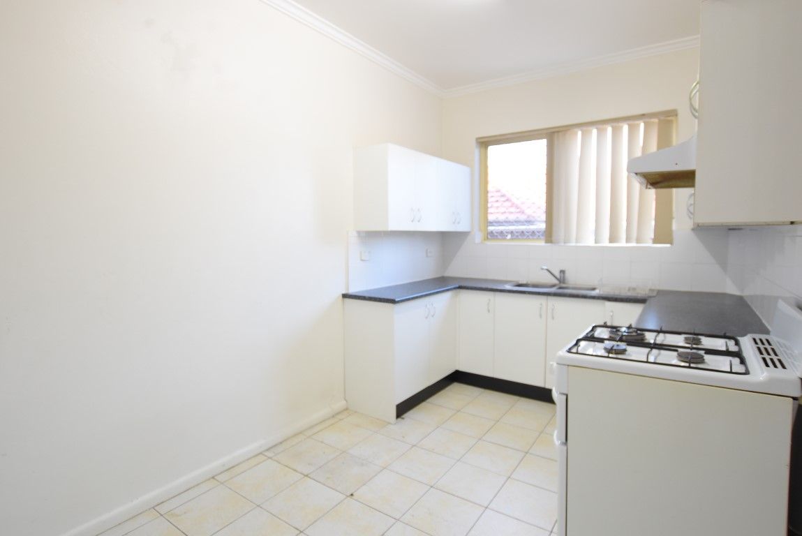 1/107 ROSEMONT Street, Punchbowl, NSW 2196