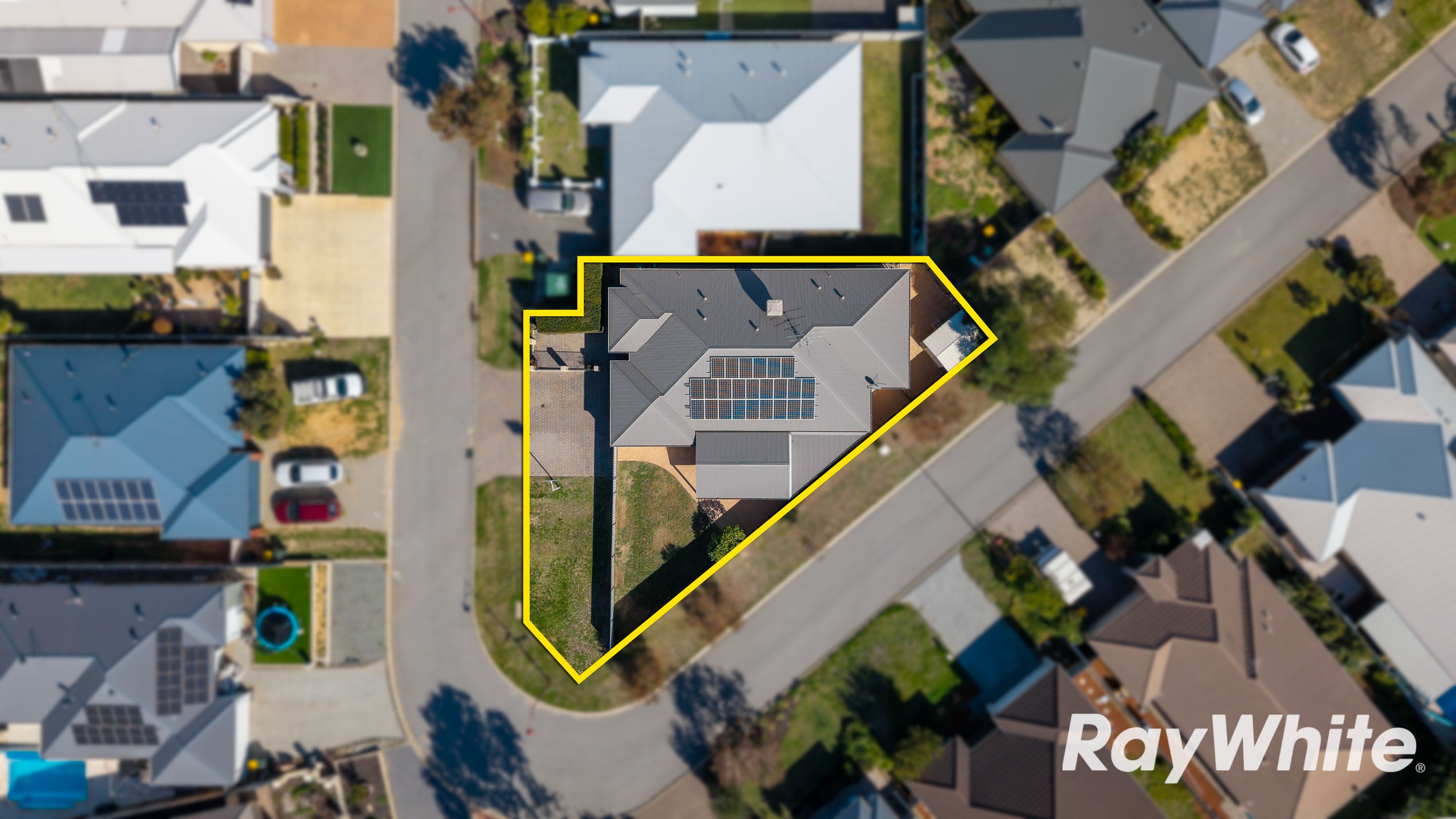 21 Highland Crescent, Meadow Springs, WA 6210