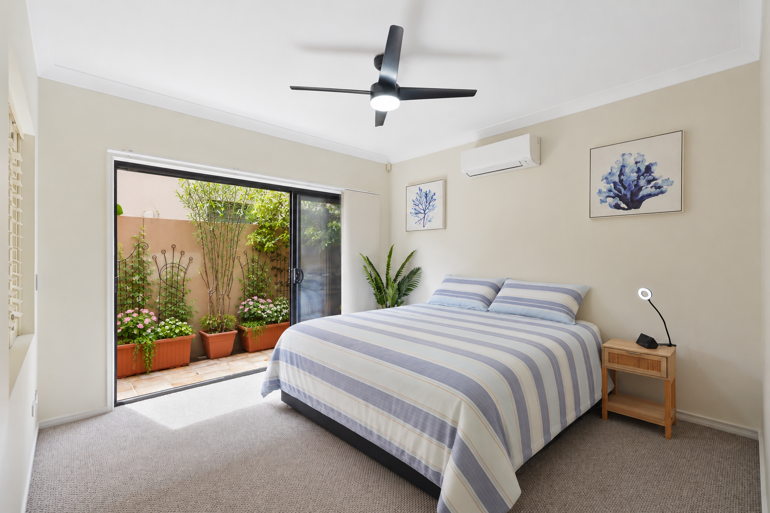 2091/1 The Vistas Drive — photo 10 of 30