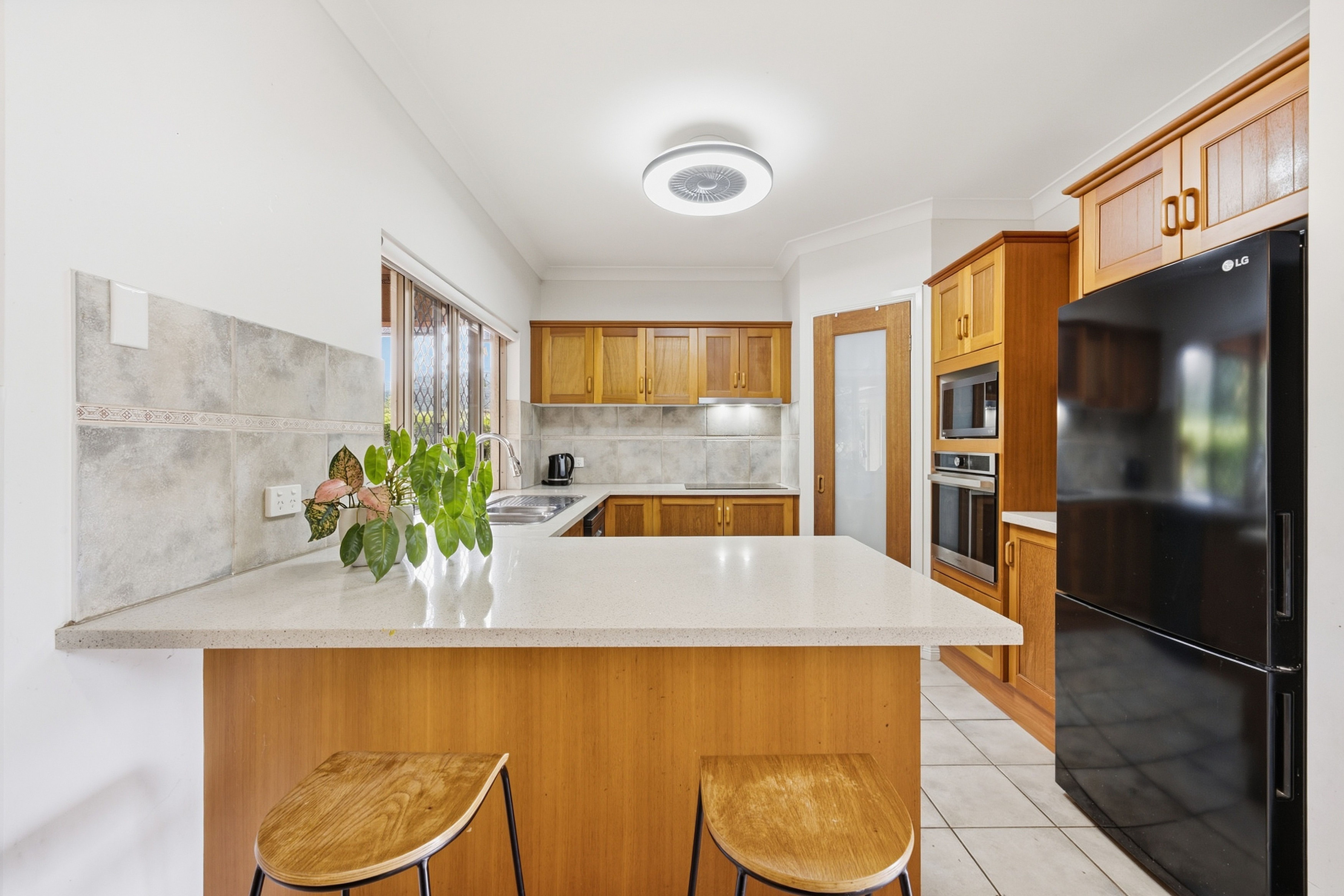 6 Torokina Street — photo 3 of 25