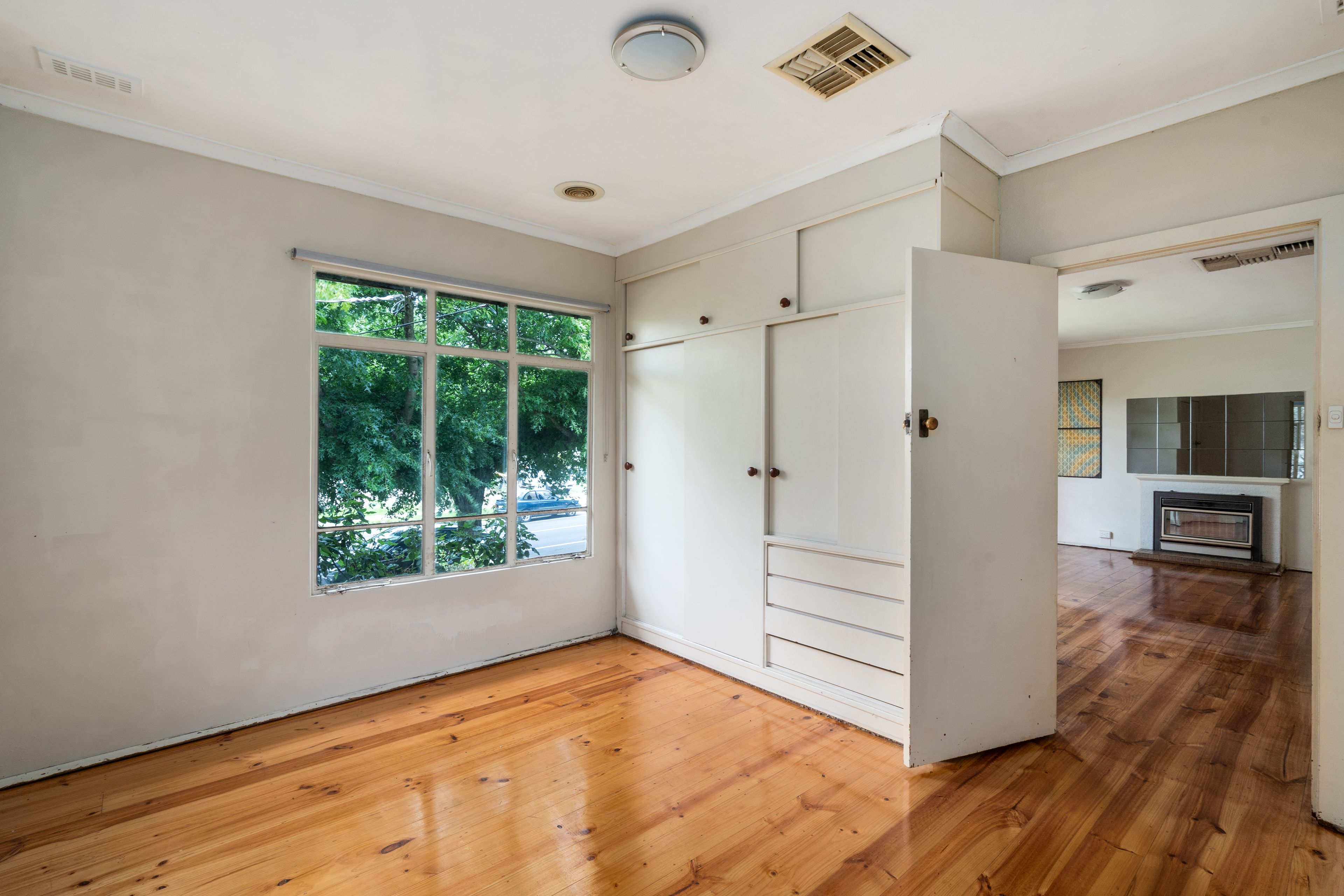 132 Power Avenue, Chadstone, VIC 3148