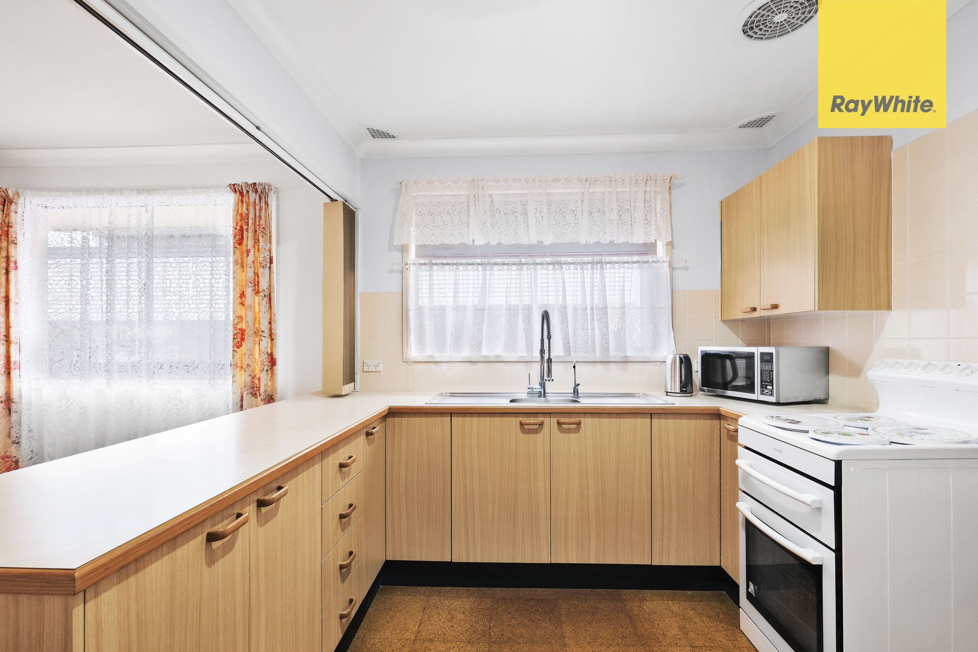 5 Day Street, Colyton, NSW 2760 House for Rent St Marys, St Clair