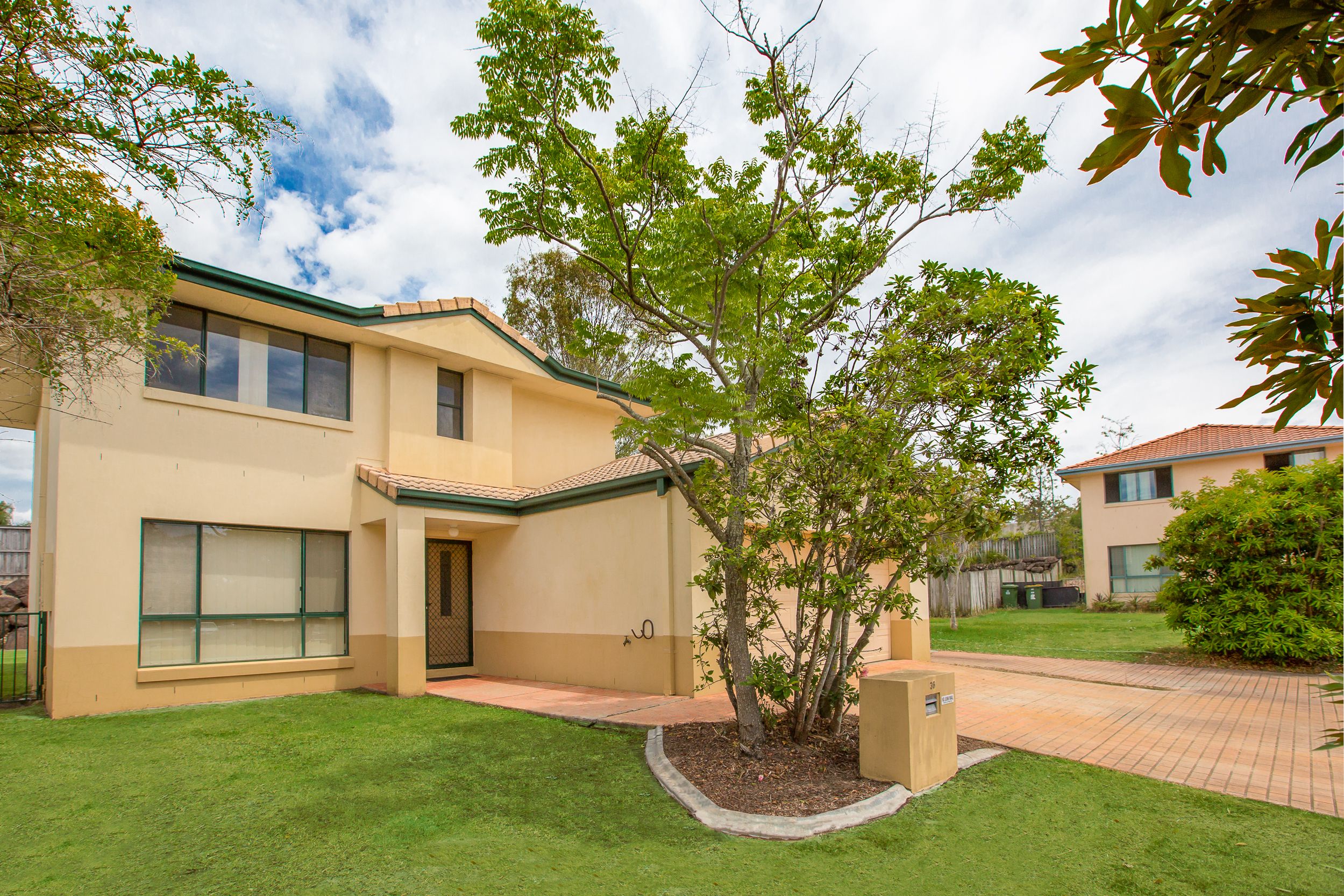 36 Clear River Blvde, Ashmore, QLD 4214