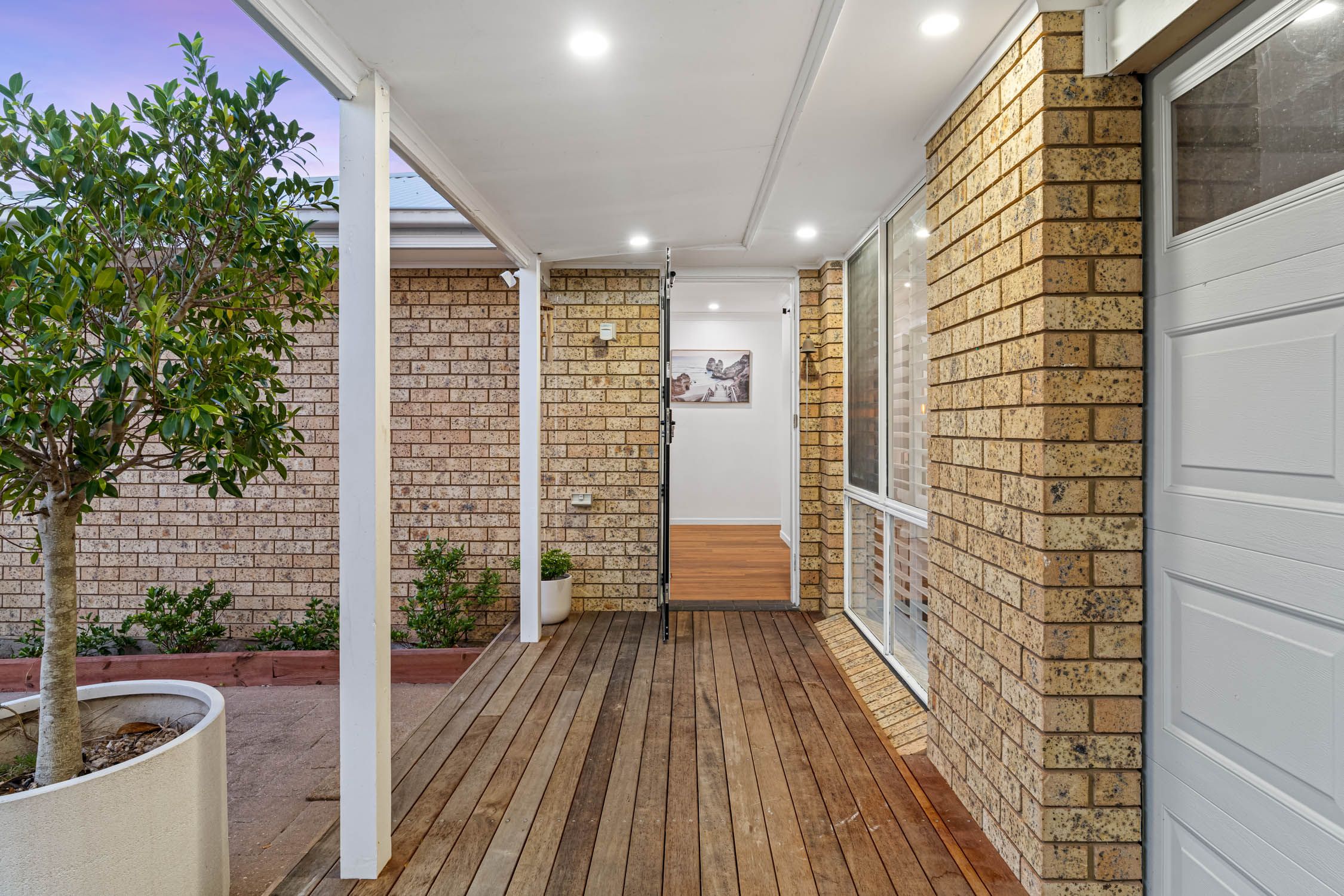 6 Aston Wilde Avenue, Chittaway Bay, NSW 2261