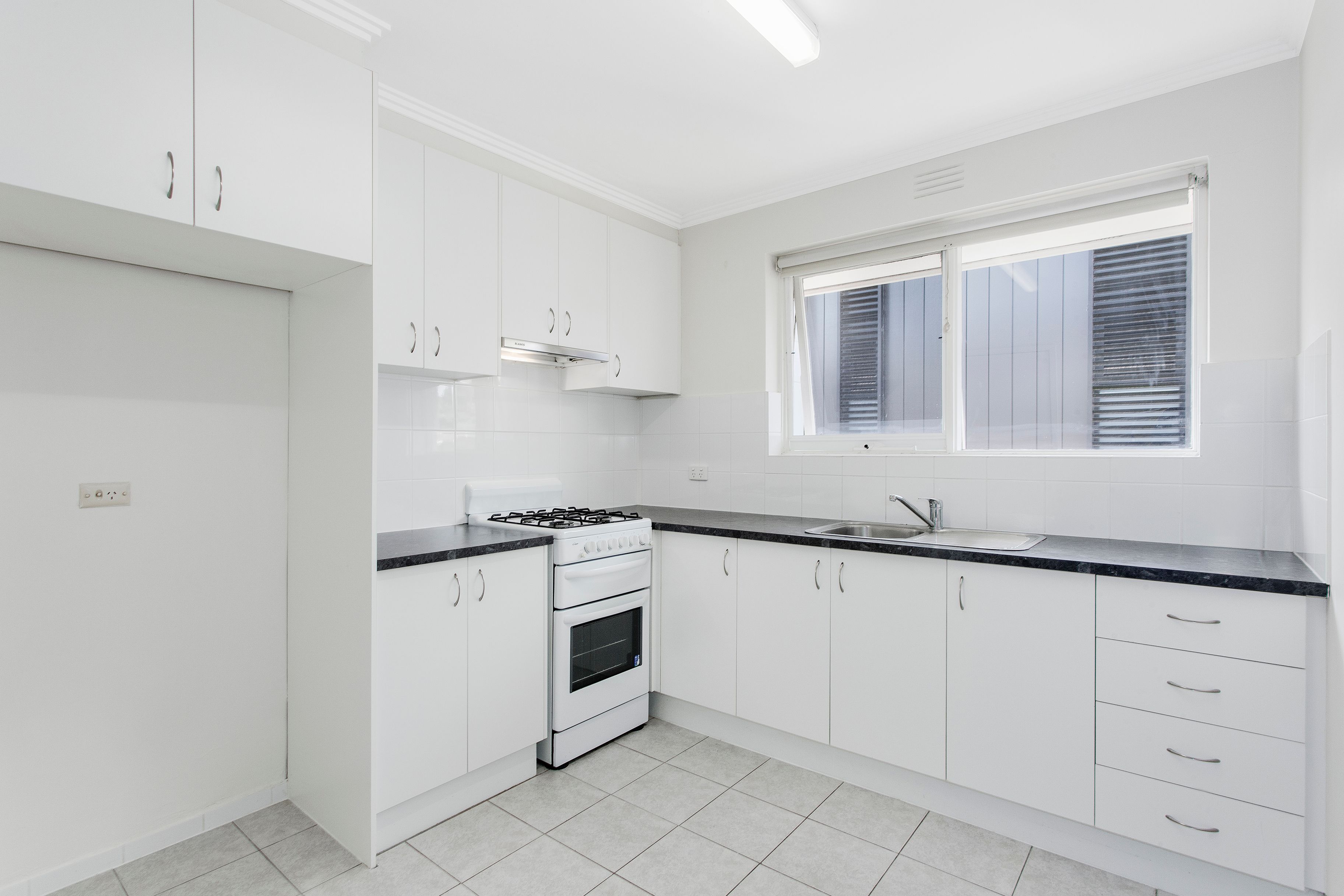 12/9 Wilks Street, Caulfield North, VIC 3161