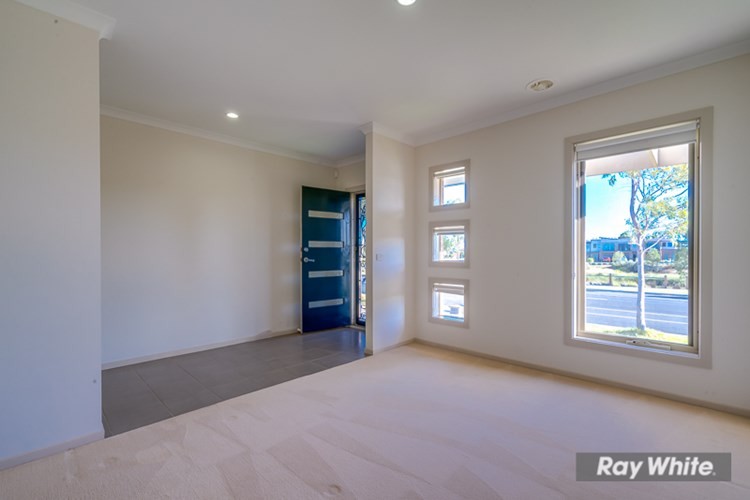 73 Inverell Parkway, Tarneit, VIC 3029