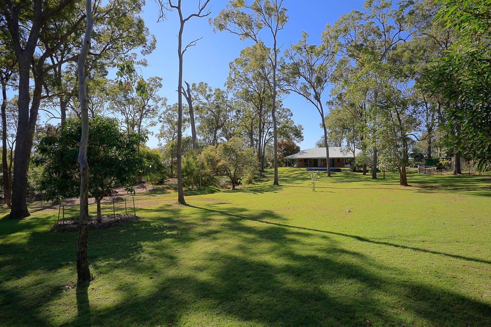22 Narooma Drive, Branyan, QLD 4670