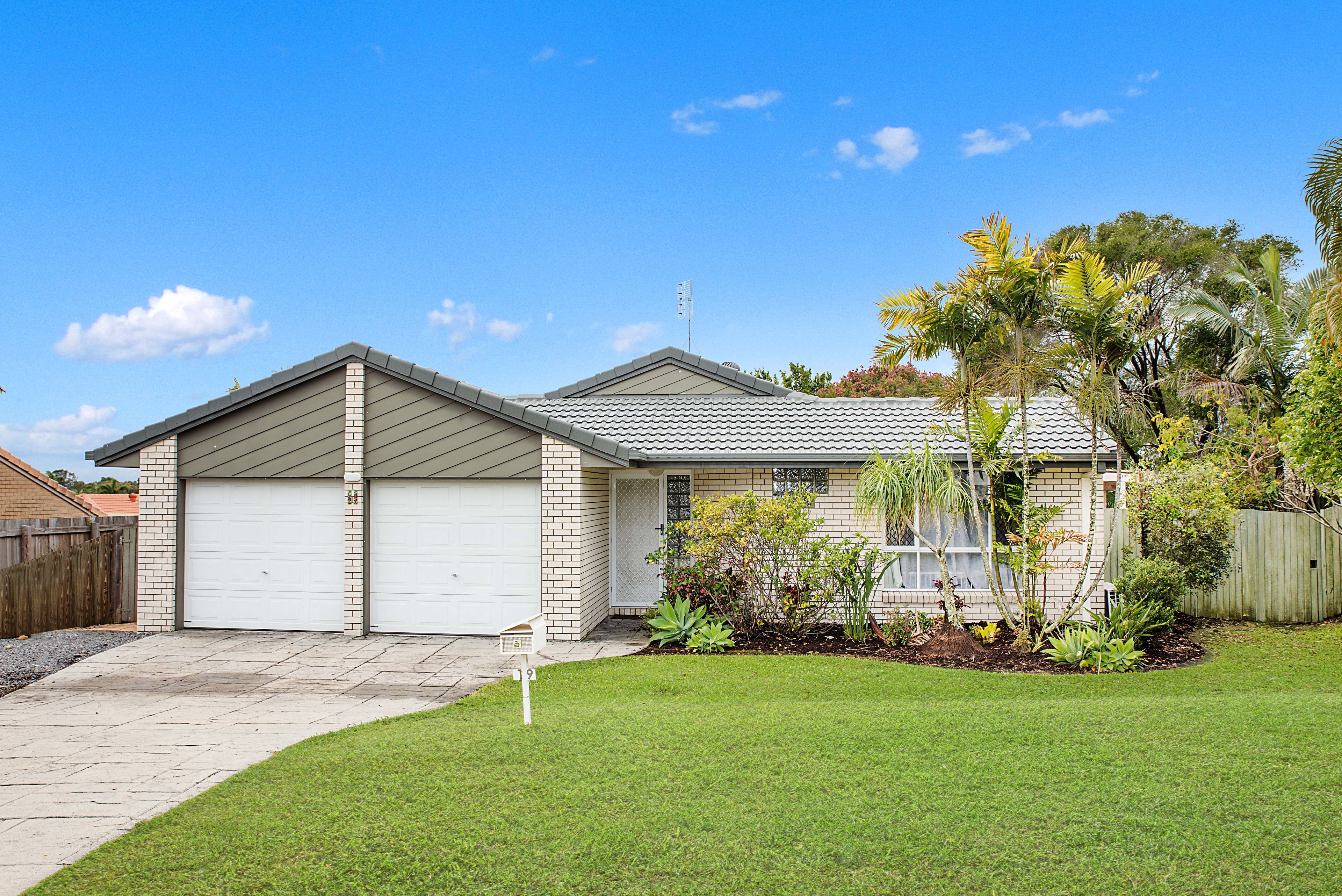 19 Cassowary Street, Aroona, QLD 4551