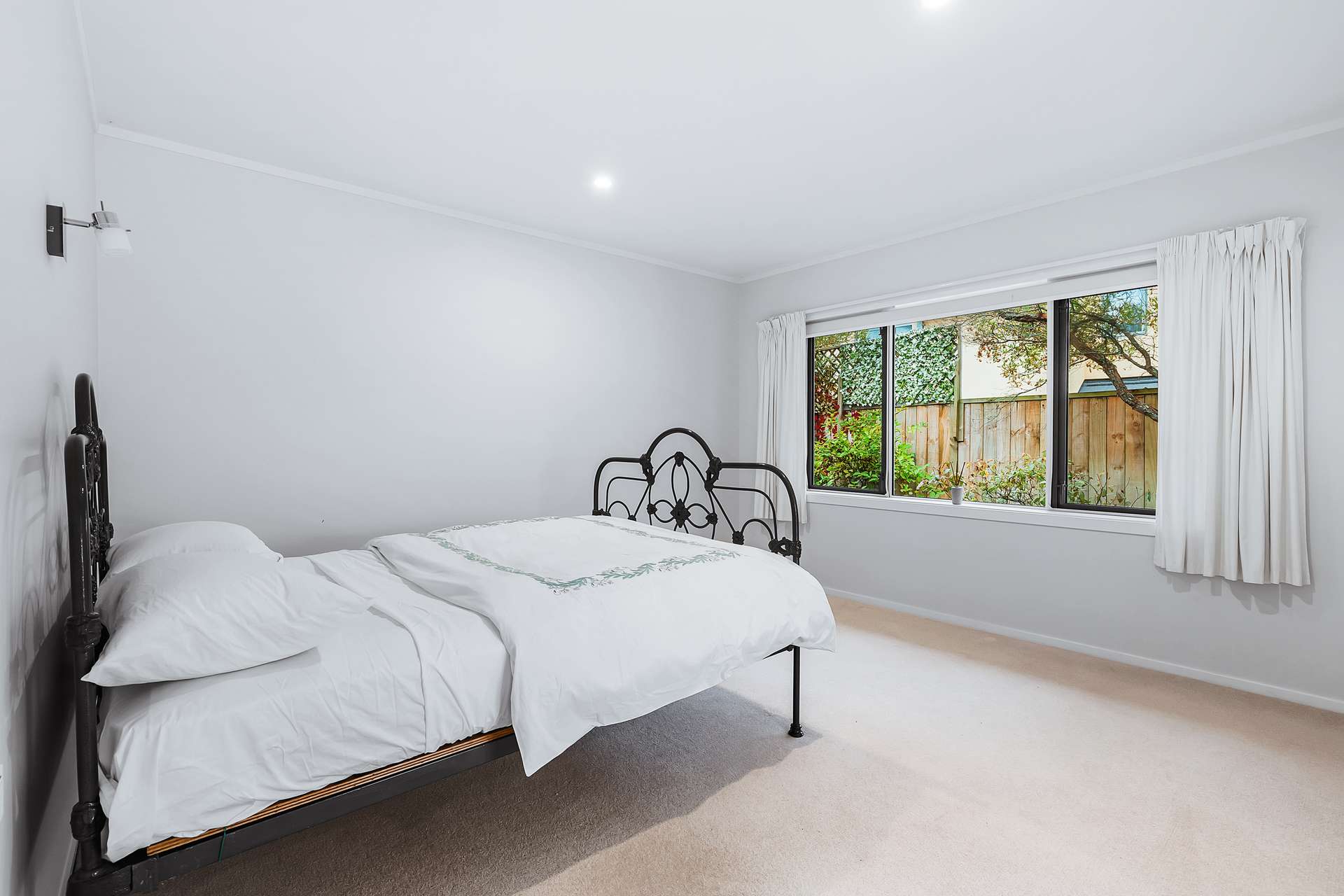 26 Arrowsmith Avenue photo 22