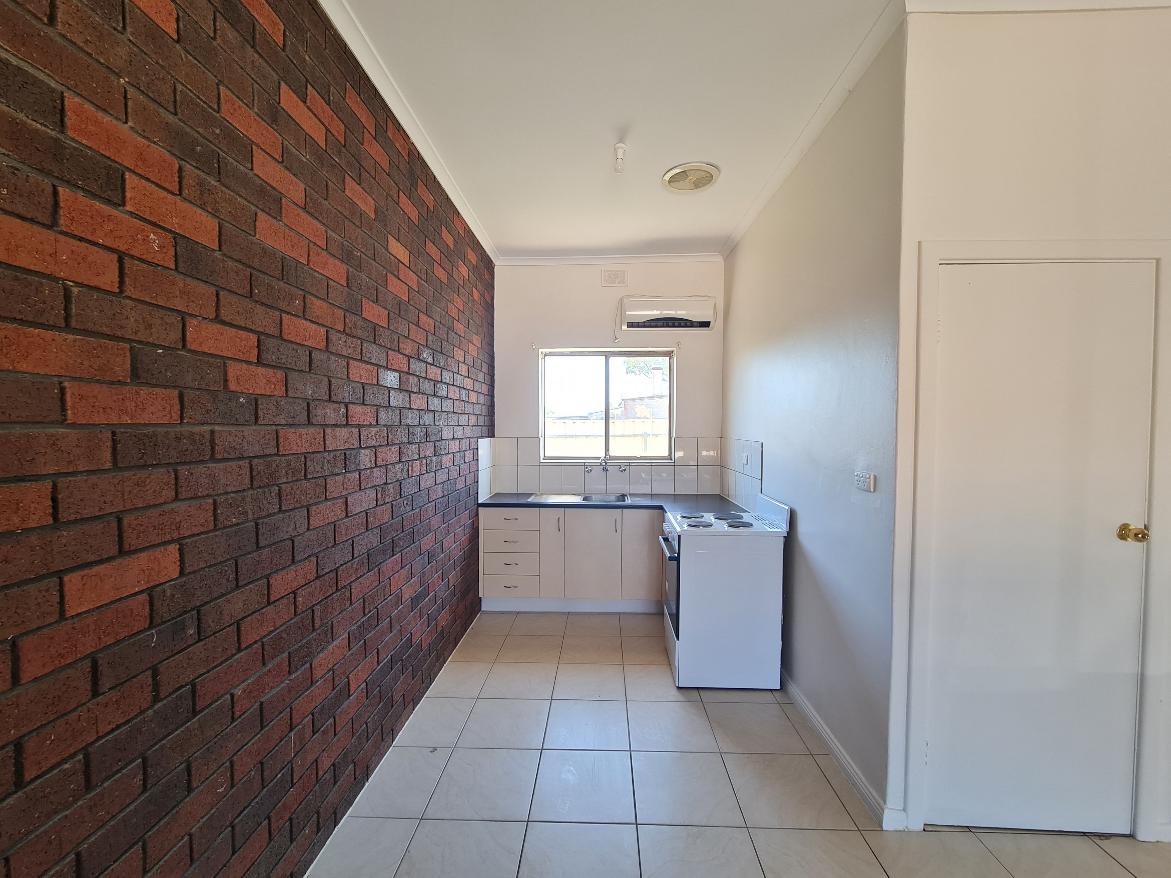 9/9 Irwine Street, Wallaroo, SA 5556