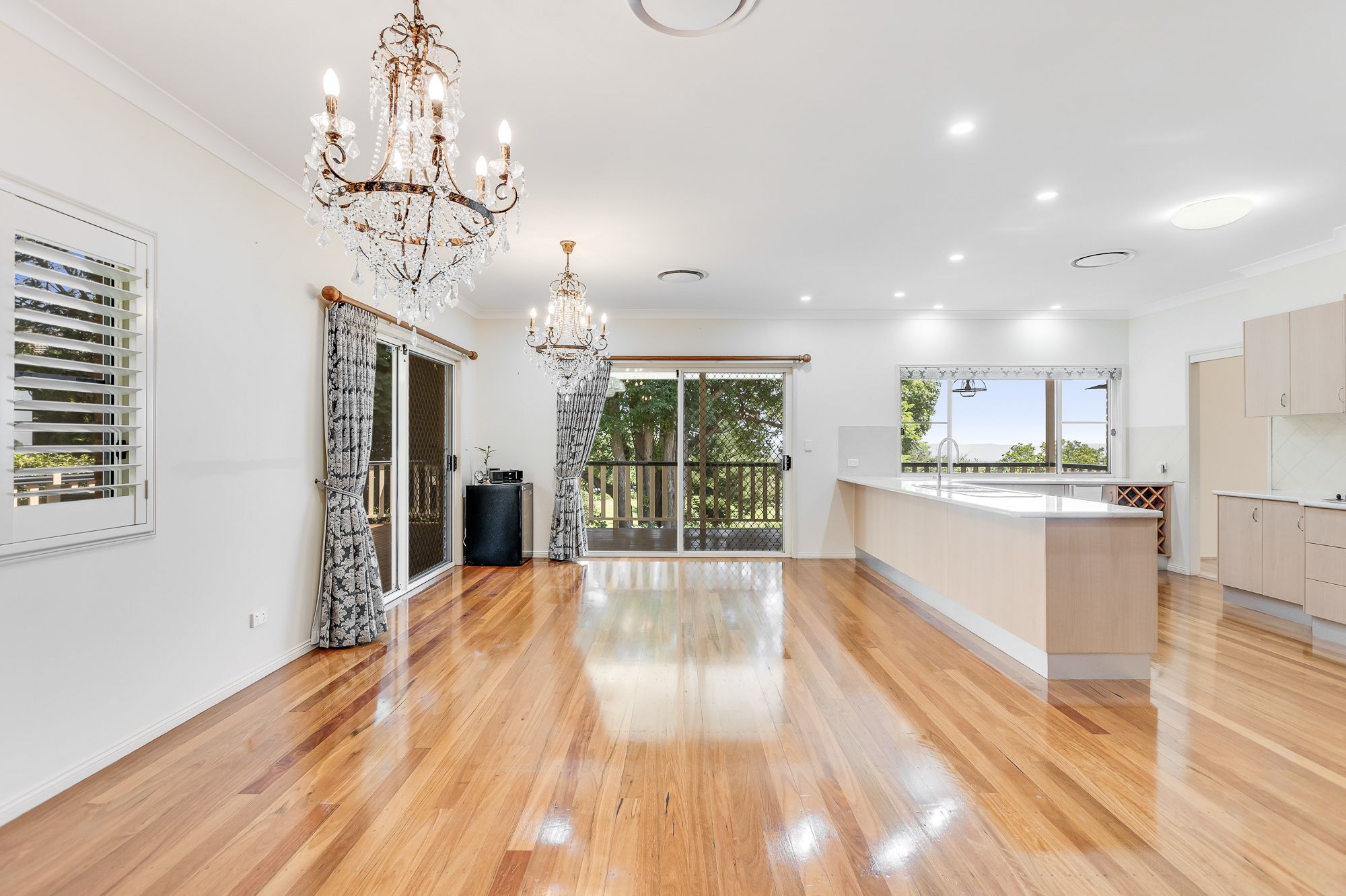 11A Mackenzie Street, Mount Lofty, QLD 4350