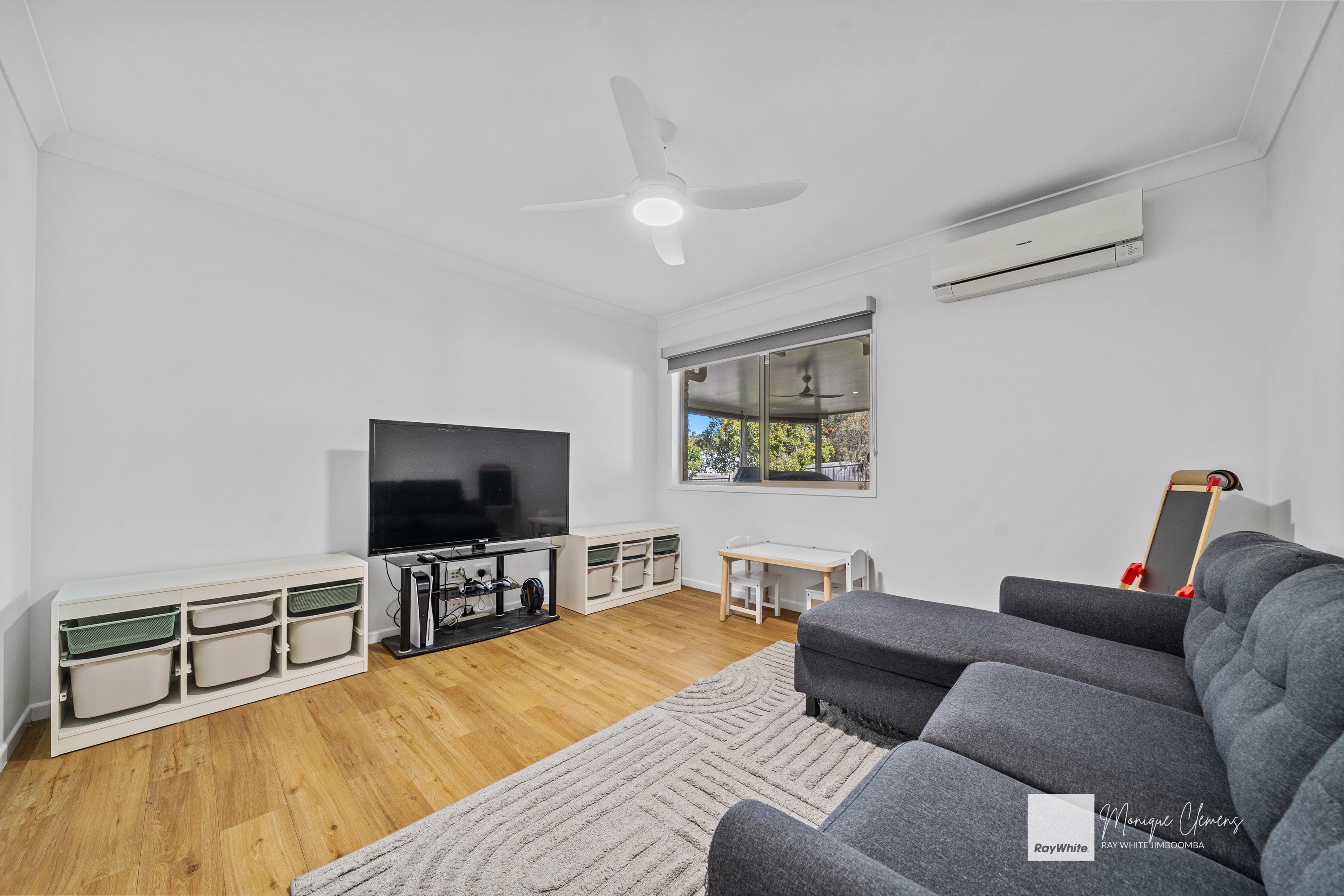 14 Woodview Court — photo 4 of 22