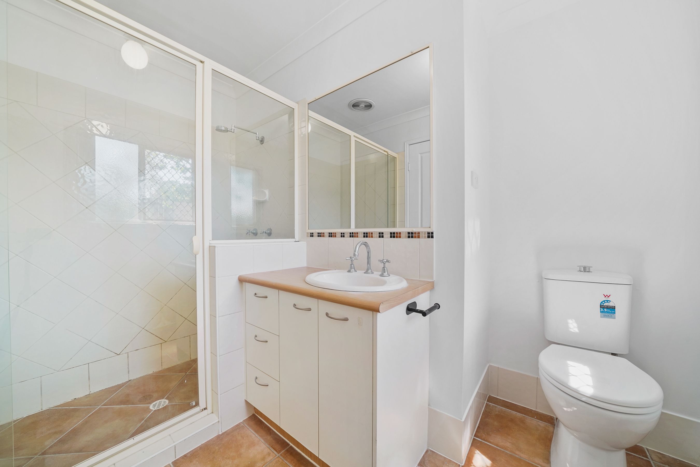 23/25 Buckingham Place — photo 12 of 19