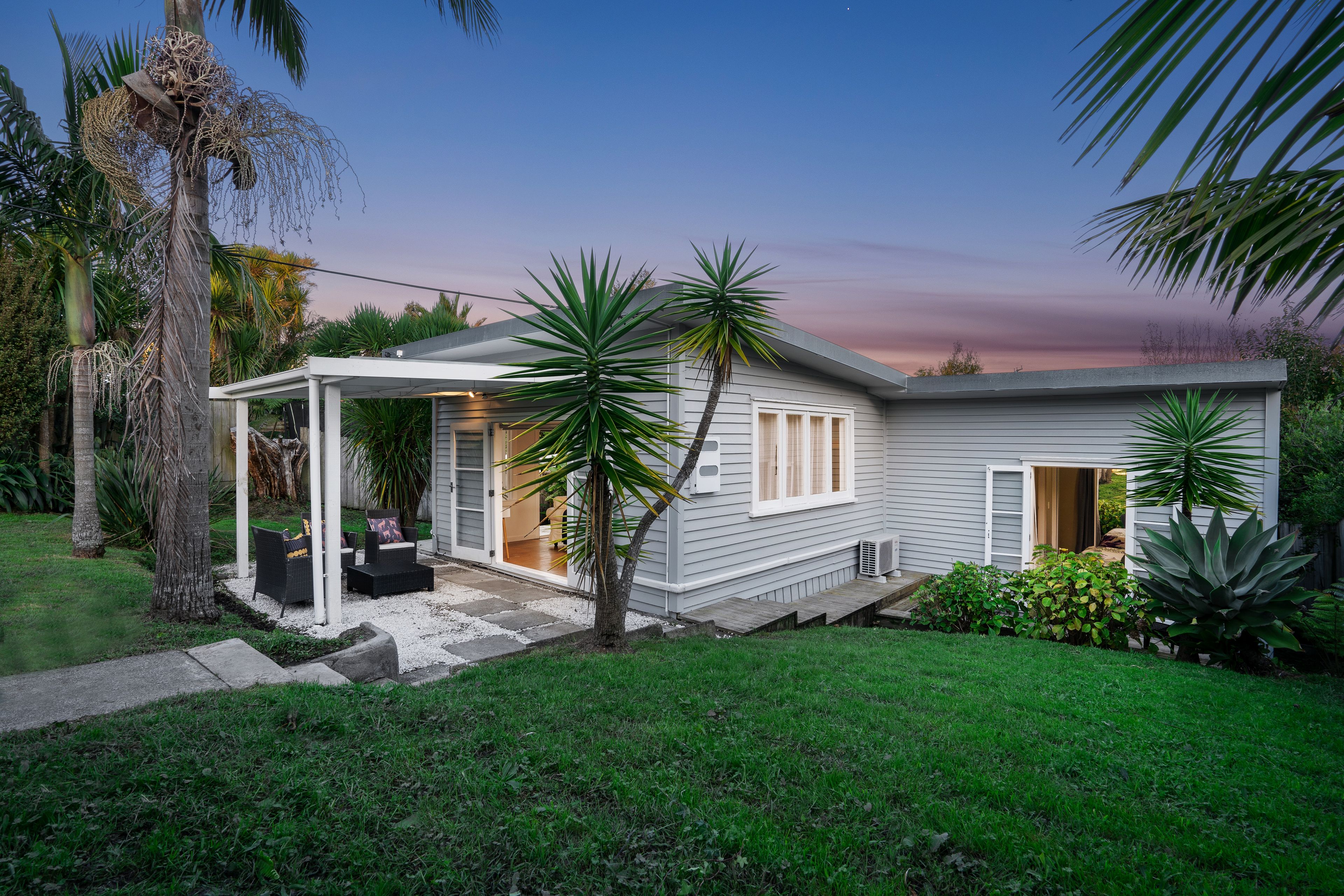 14 Atkinson Road, Titirangi, Waitakere City