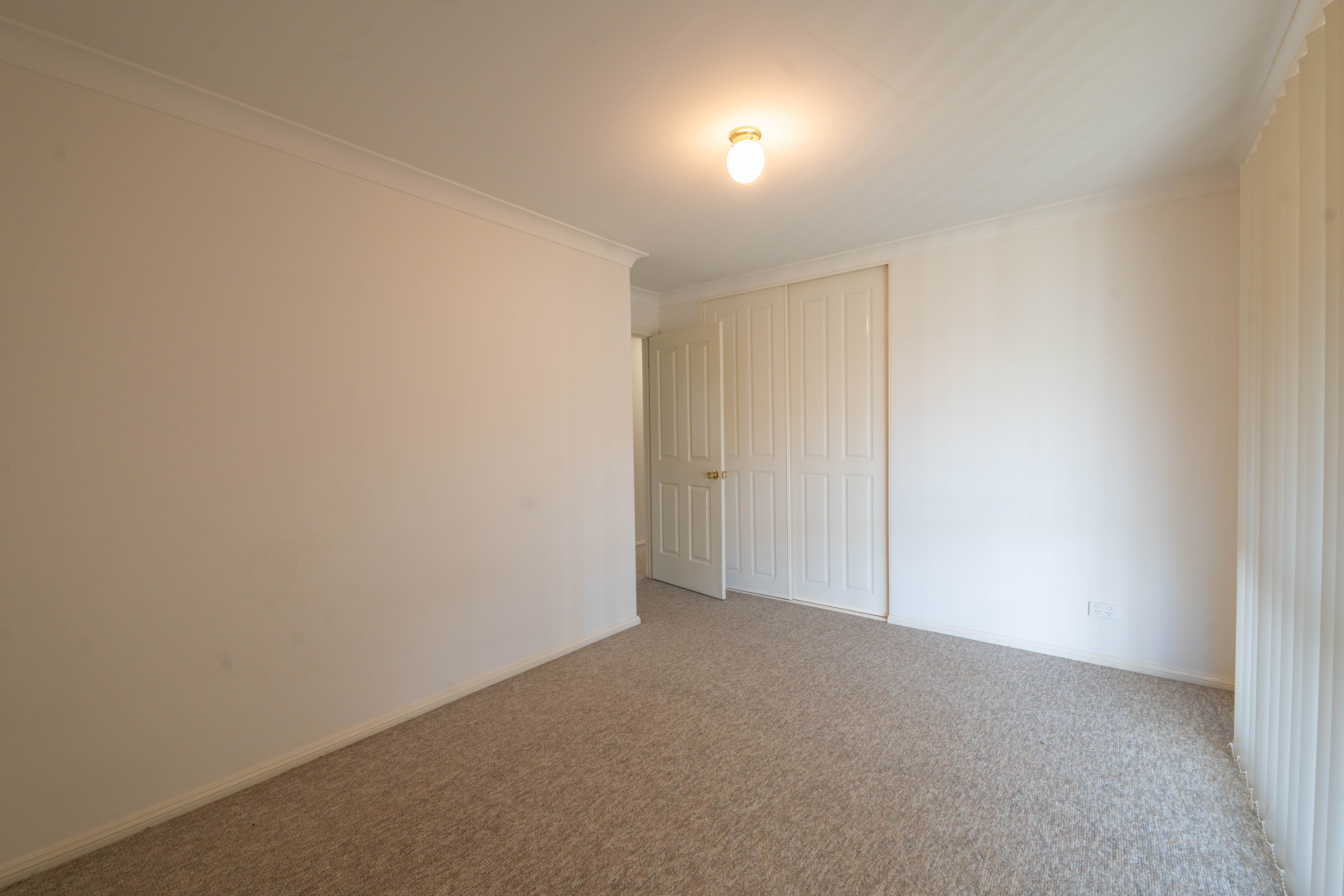 17 Victoria Street — photo 7 of 11