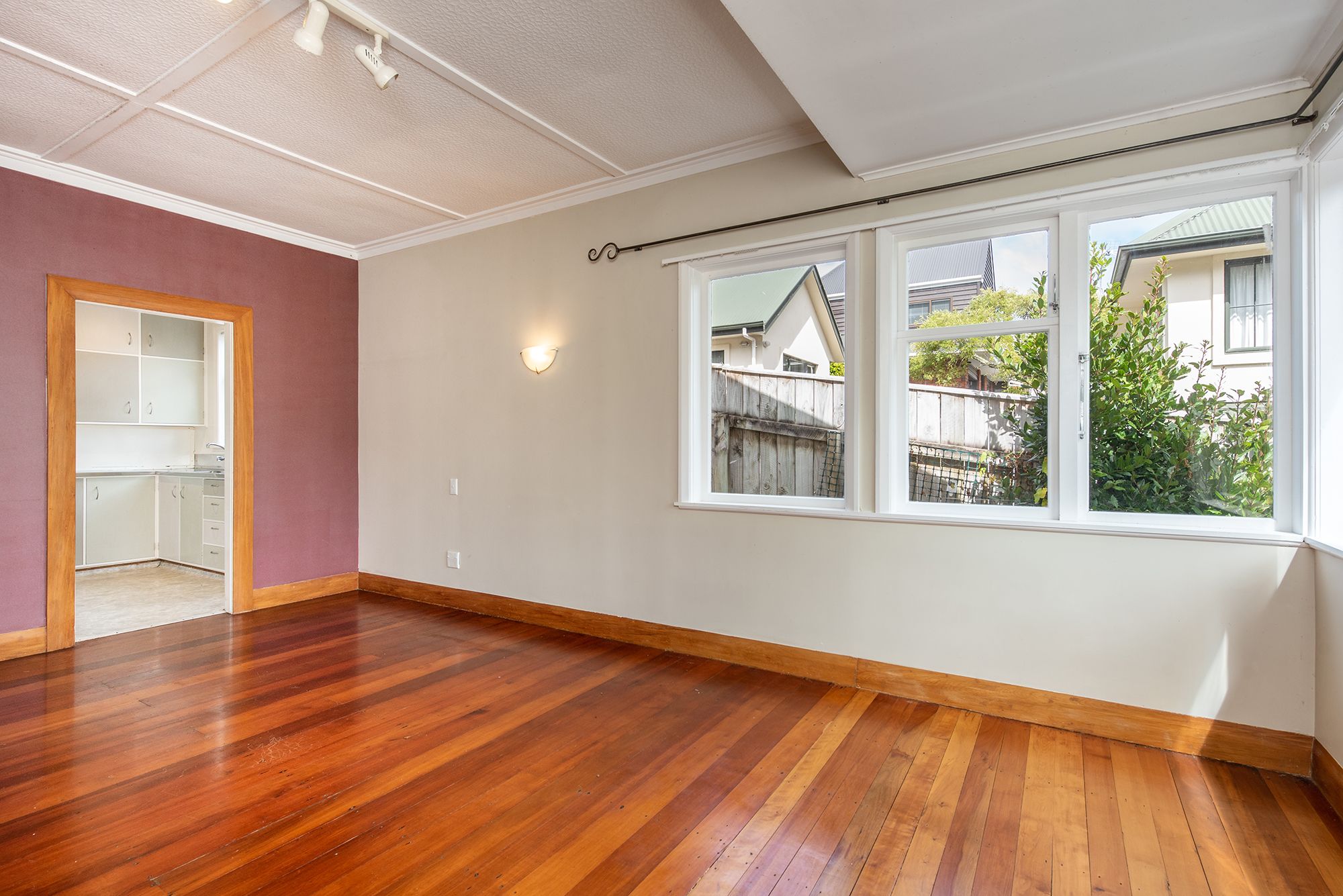 30F2 Ottawa Road, Ngaio, Wellington City