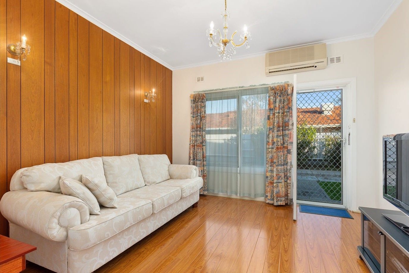 2/4 Pine Avenue, Glenelg North, SA 5045