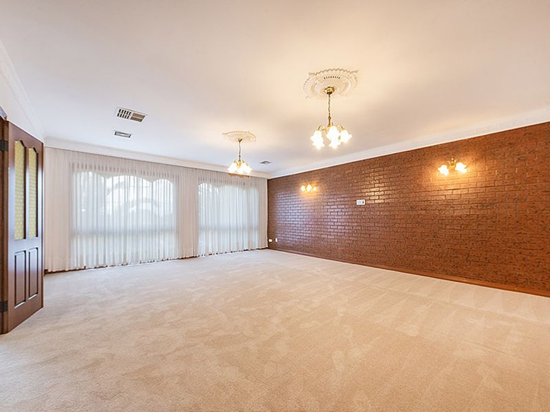 23 Newport Road, Clayton South, VIC 3169