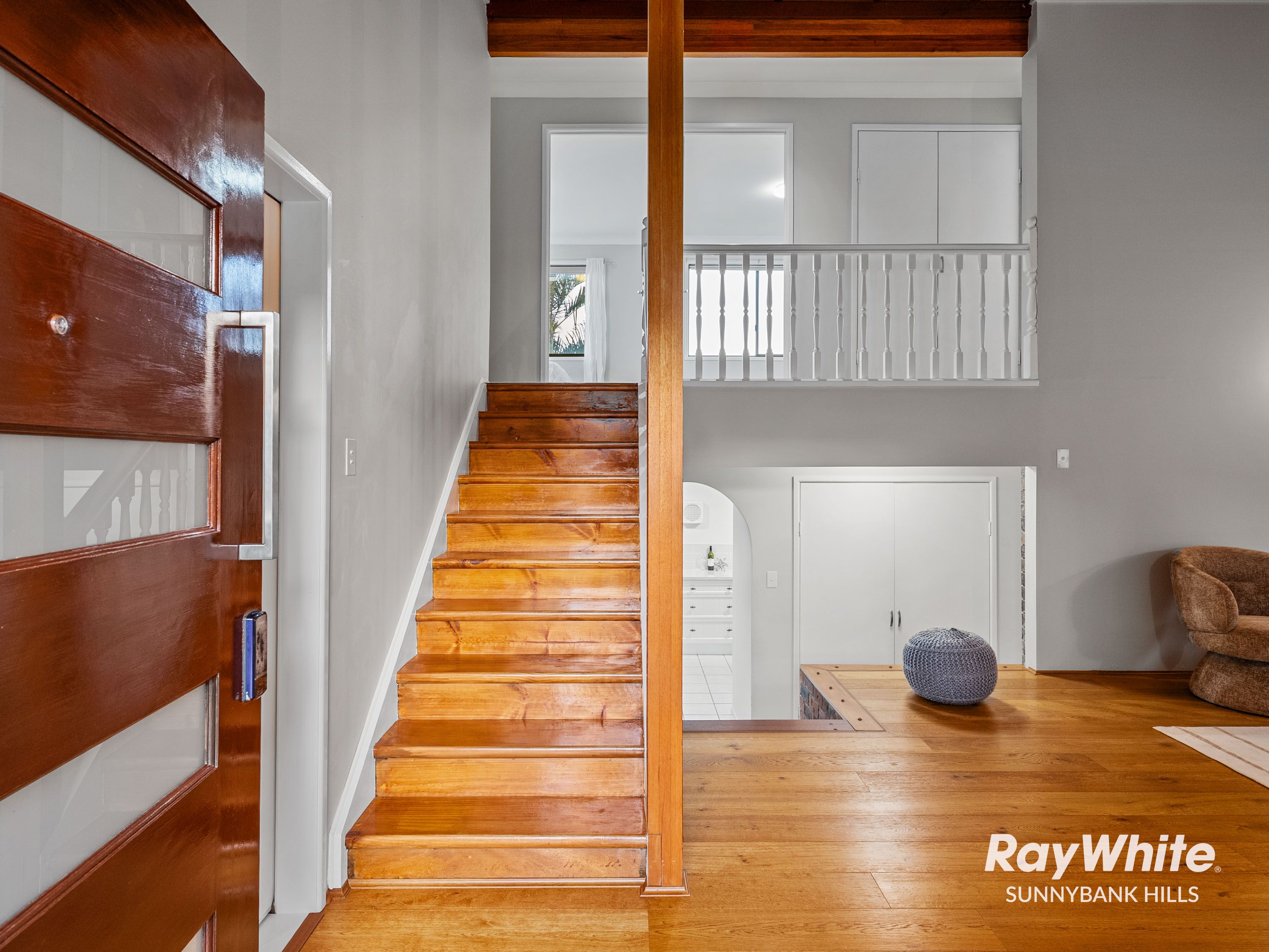 19 Pineneedle Place, Sunnybank Hills, QLD 4109