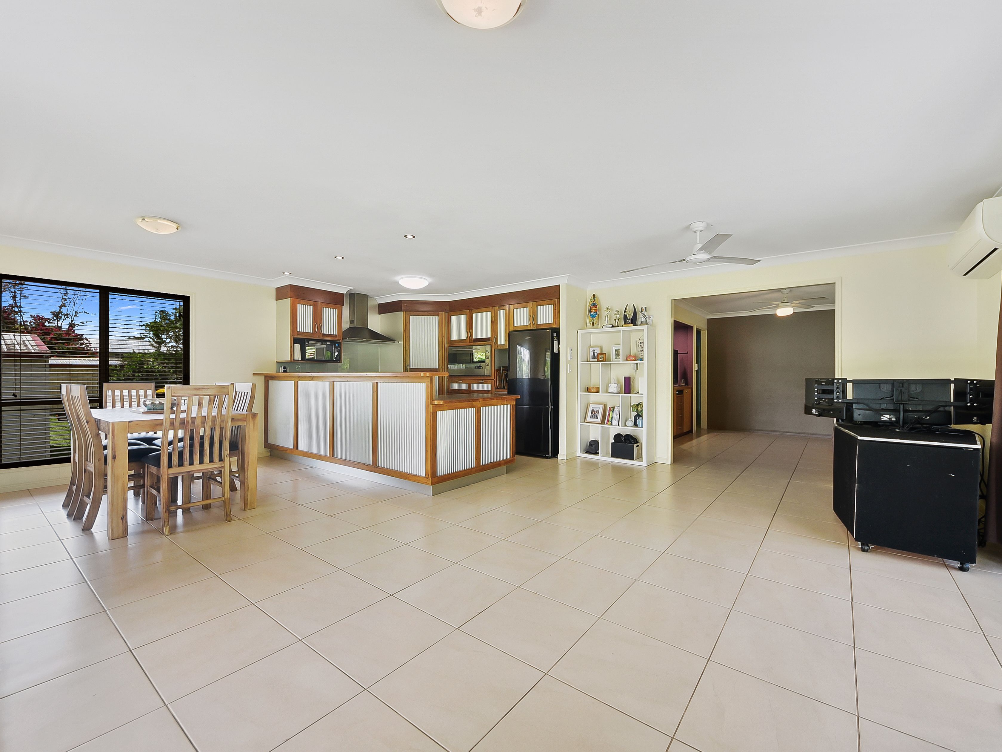 Rare Dayboro Investment Opportunity - Metres from the school and coffee shop! — photo 9 of 25