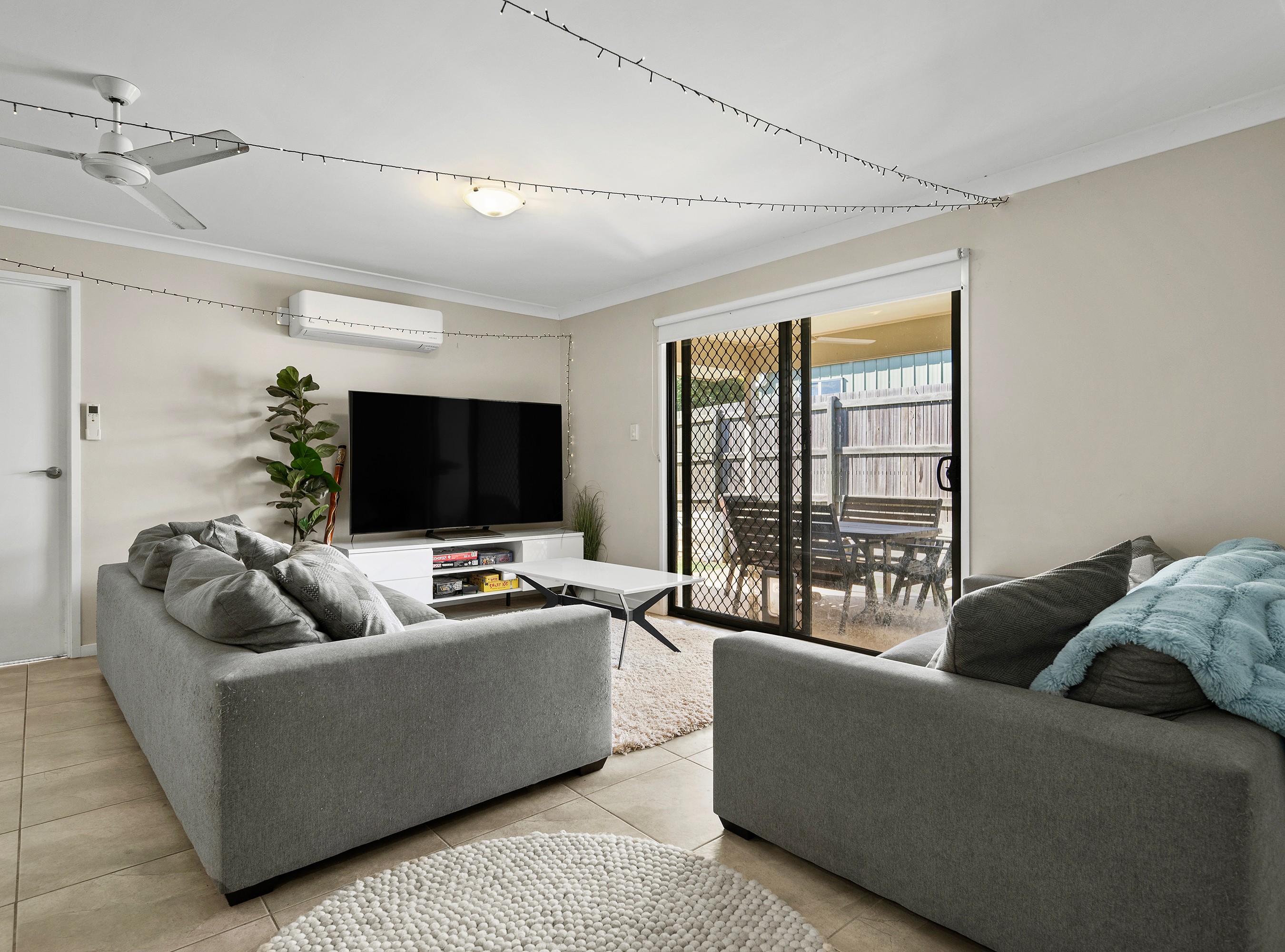 2/8 Robin Court, Kleinton, QLD 4352