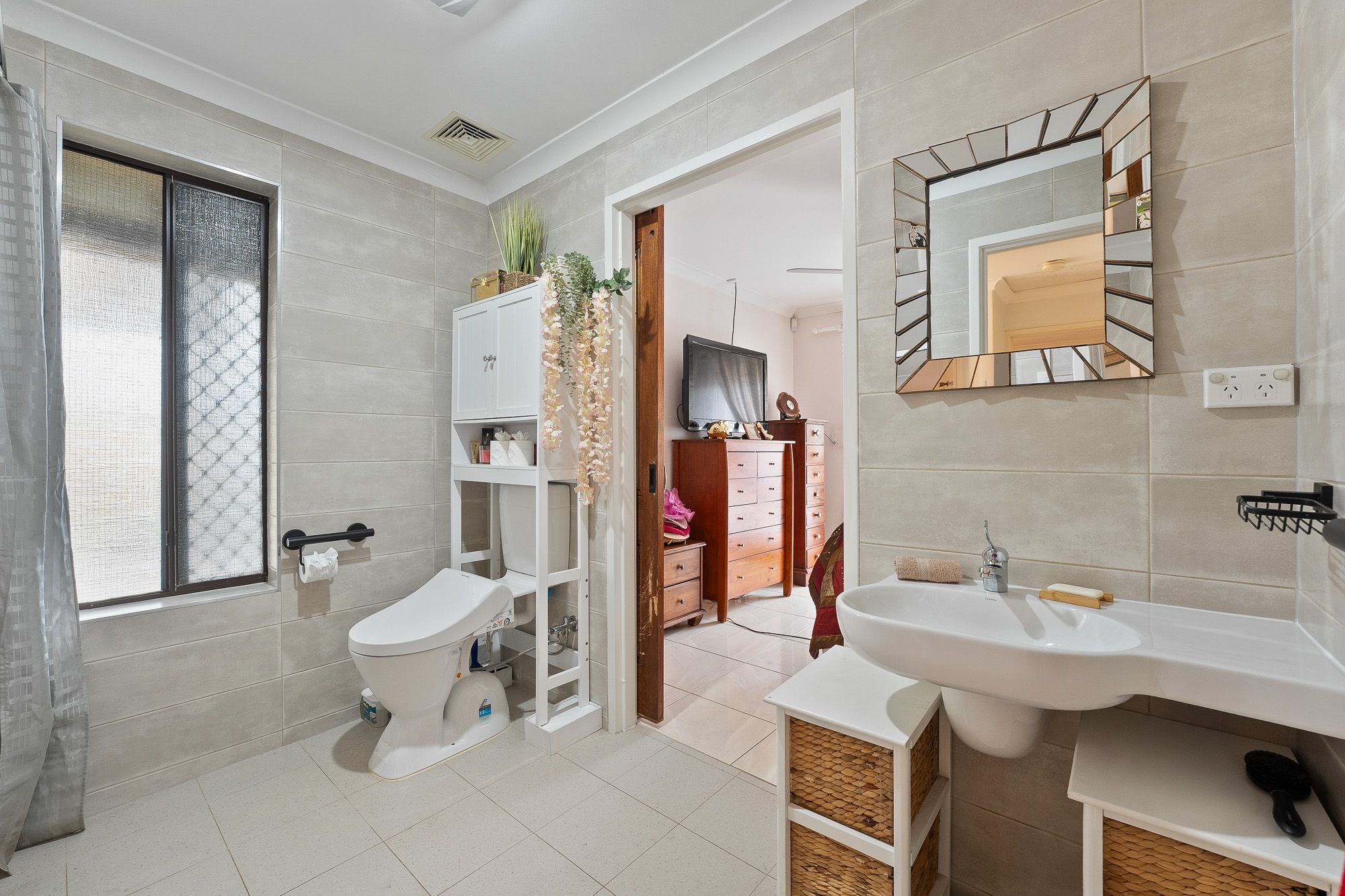 5 Bondi Crescent — photo 22 of 30