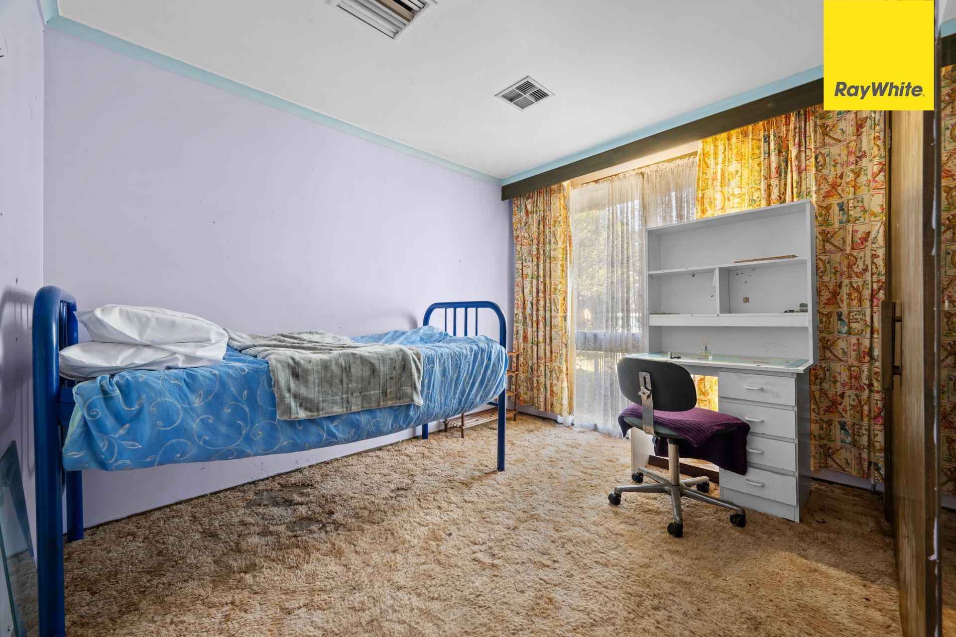 5 Karen Place — photo 13 of 18